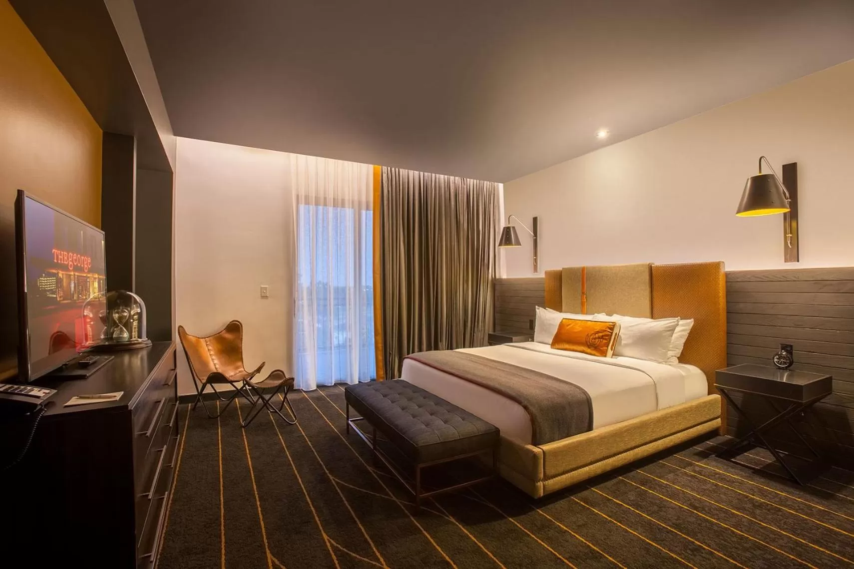 Bed in The George, by Valencia Hotel Collection