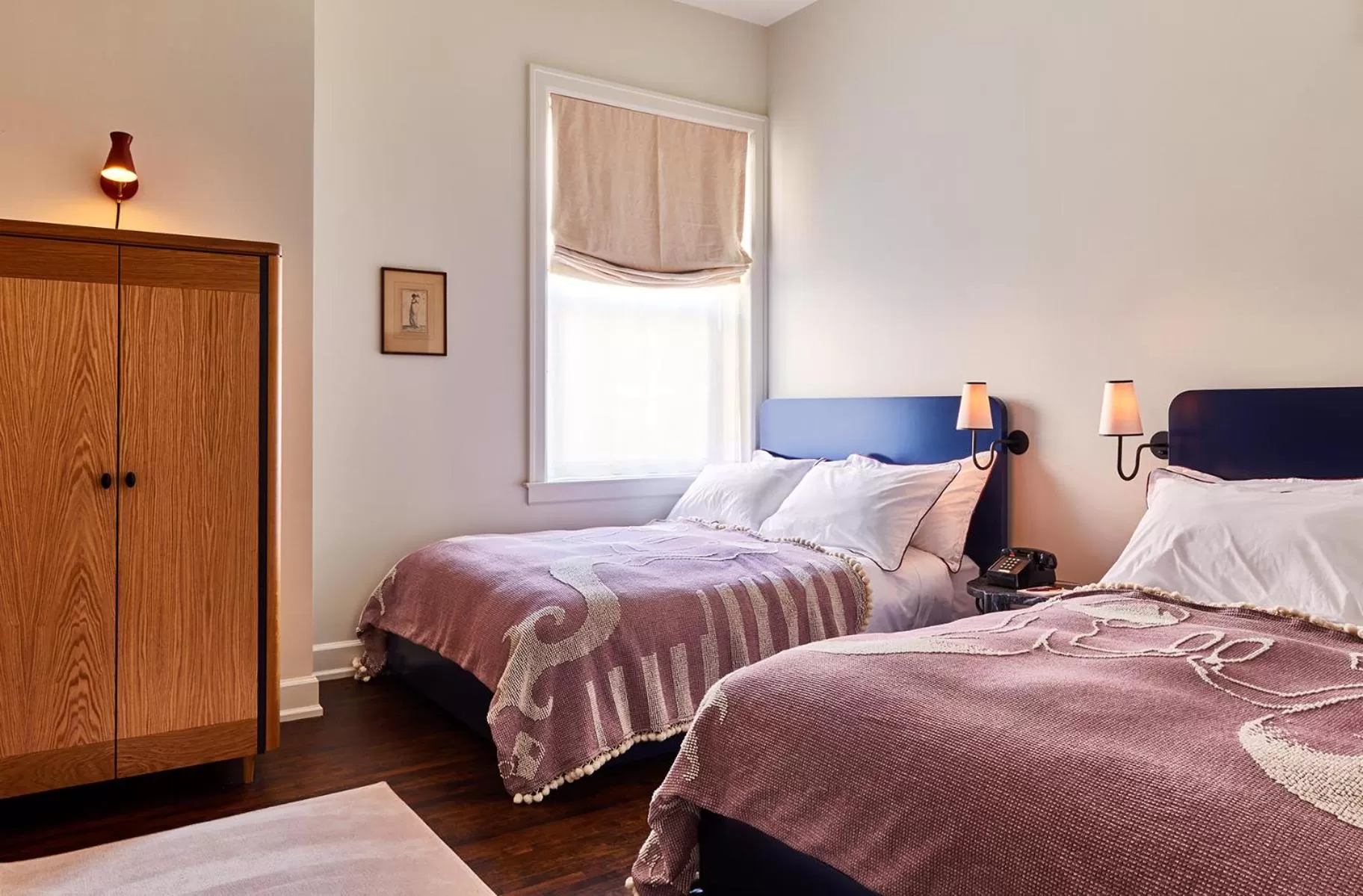 Photo of the whole room, Bed in The Siren Hotel, an Ash Hotel