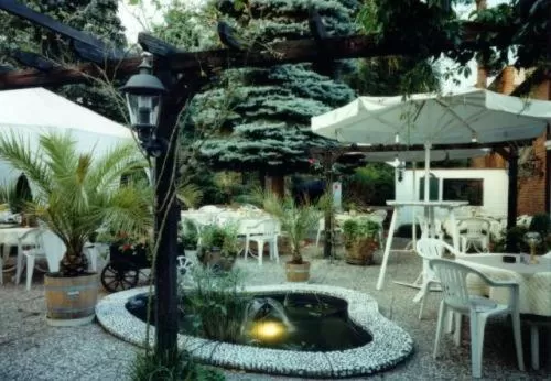 Patio in Hotel & Restaurant Bei Hölzchen