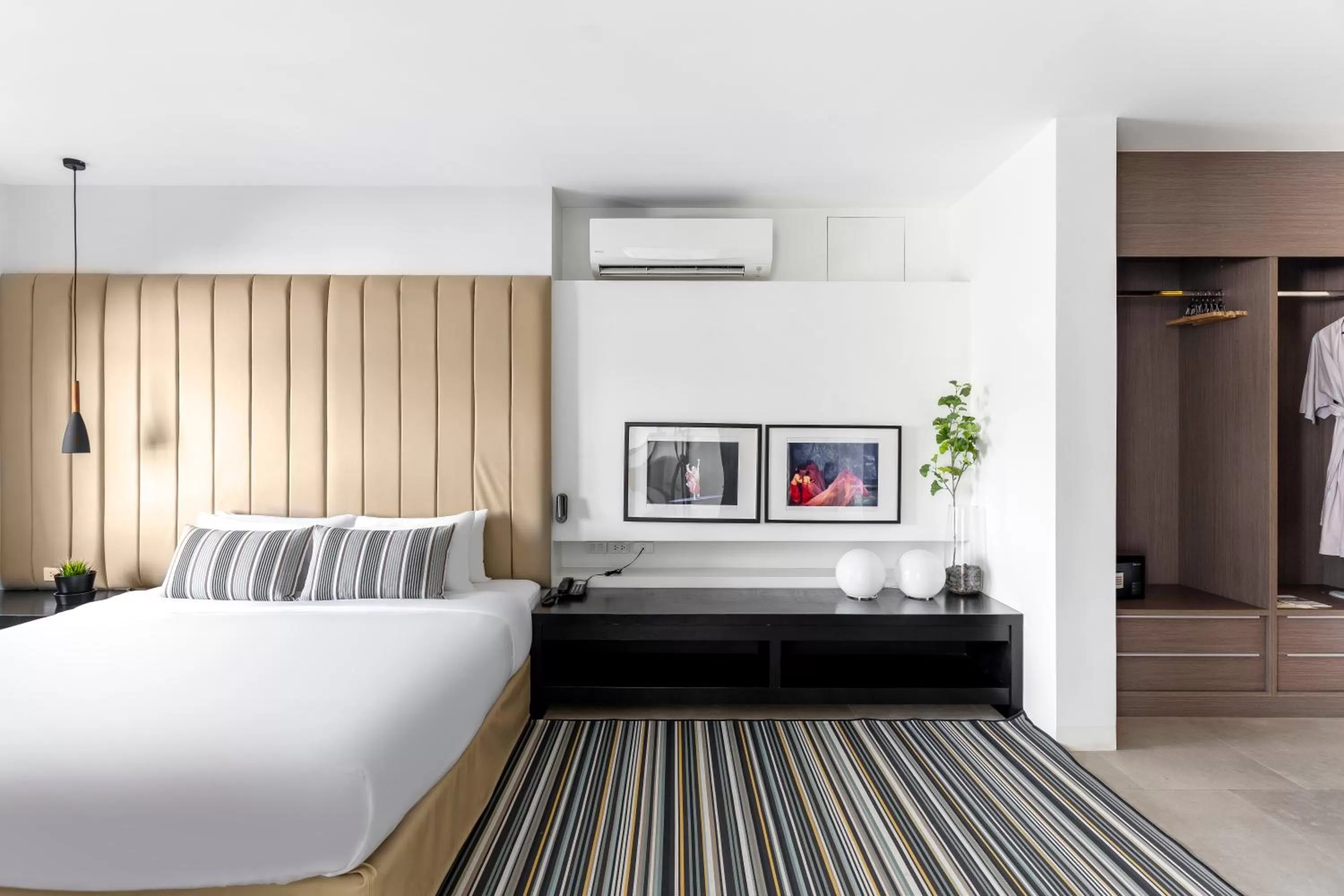 Bed in Theatre Residence