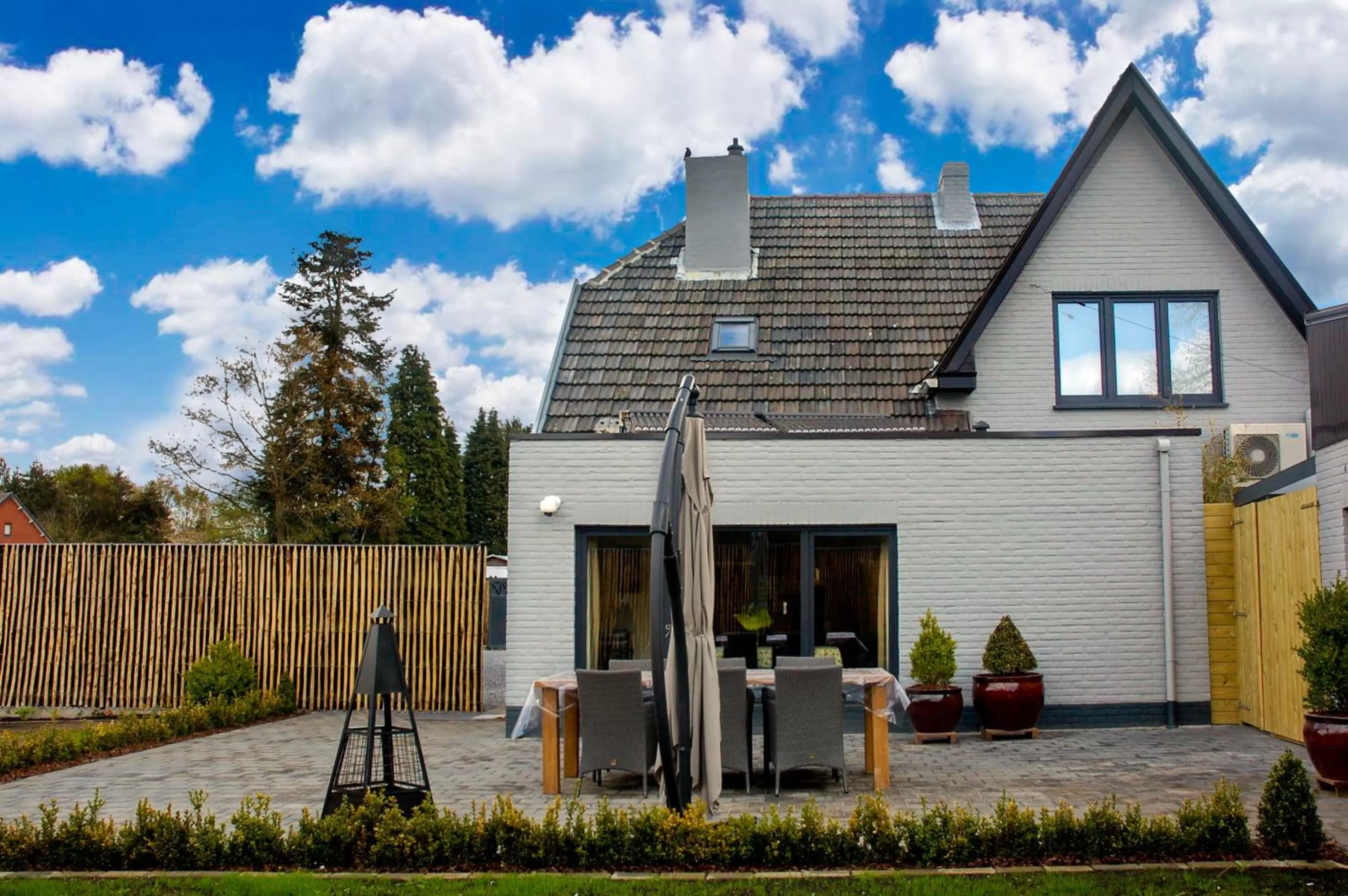 Property Building in B&B Noord-Zuid