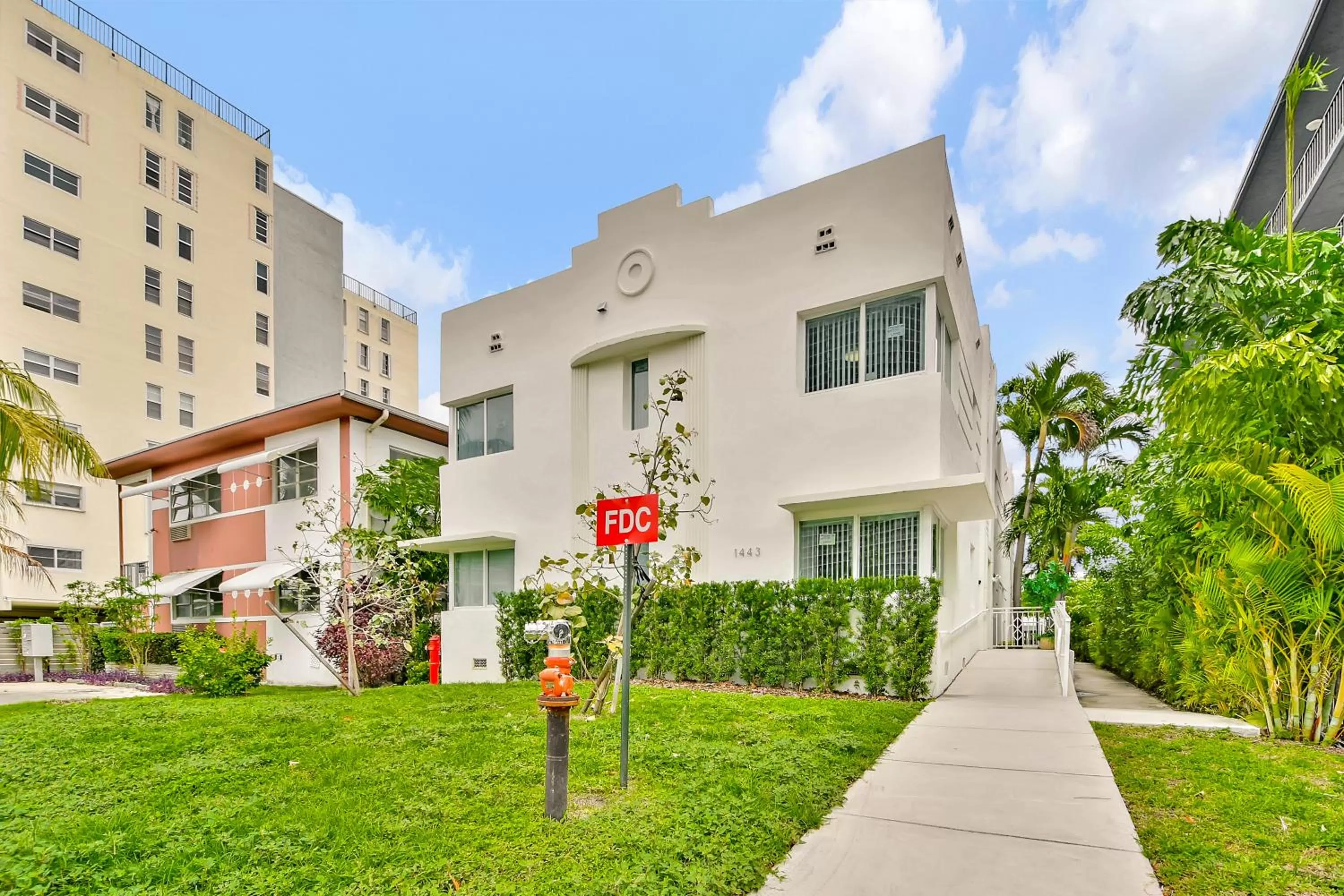 Property building in West Deco