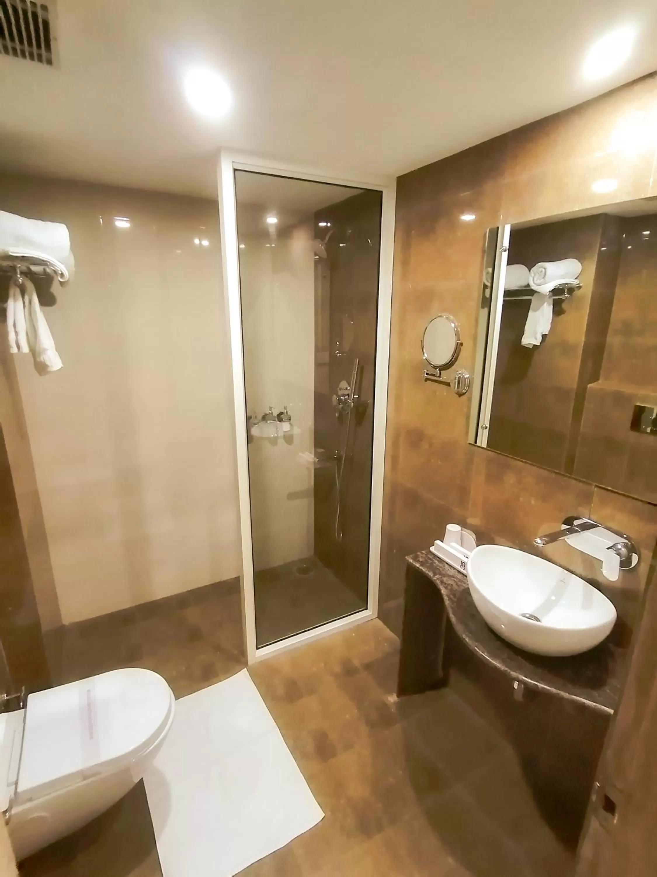 Shower in Ghar 365 Residency