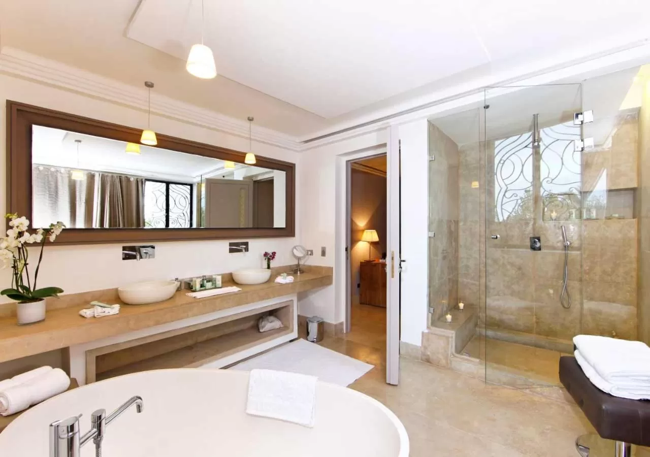 Bathroom in Palais Namaskar