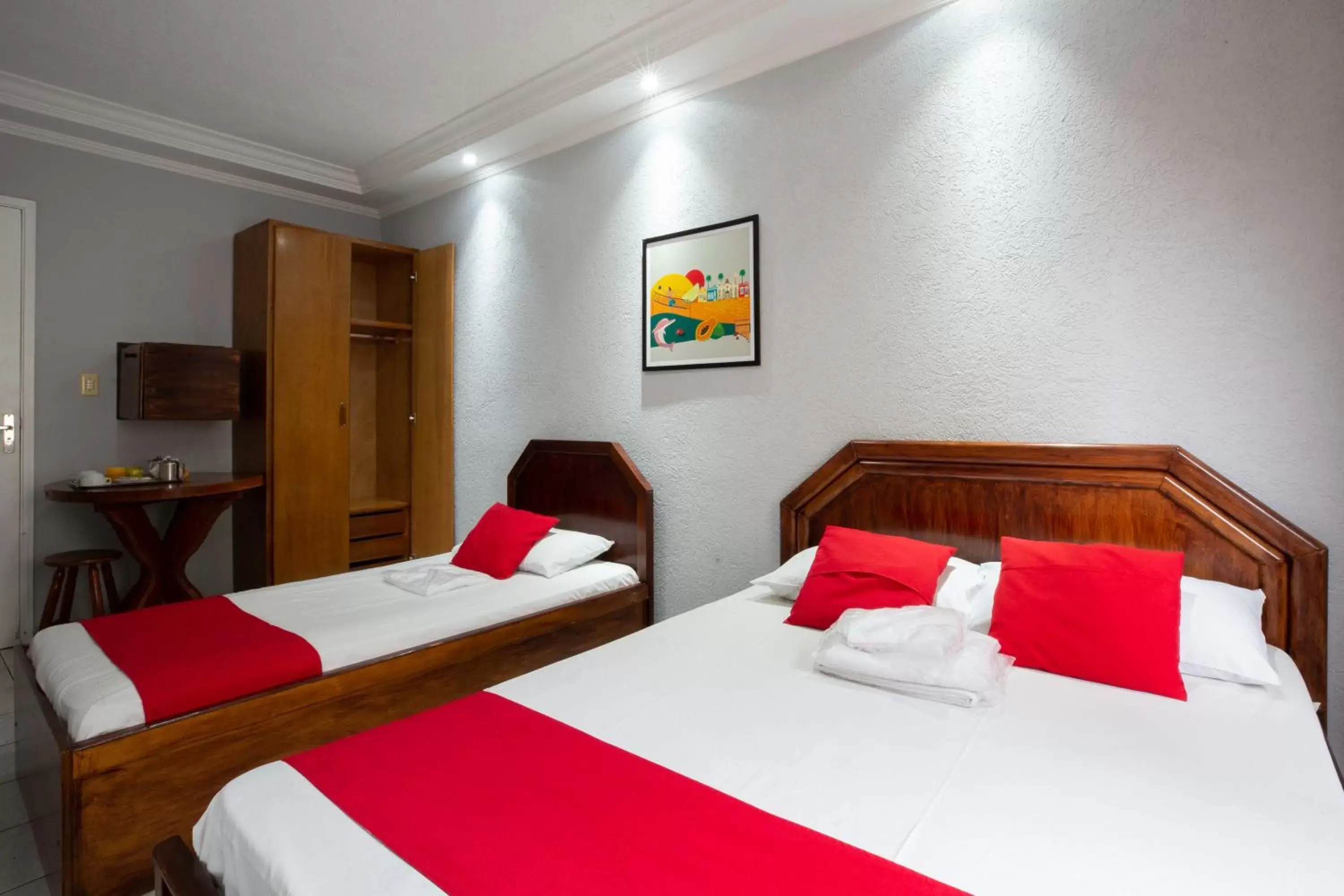 Family Room with Private Bathroom in Hotel Anália Franco Family Room with Private Bathroom in Hotel Anália Franco