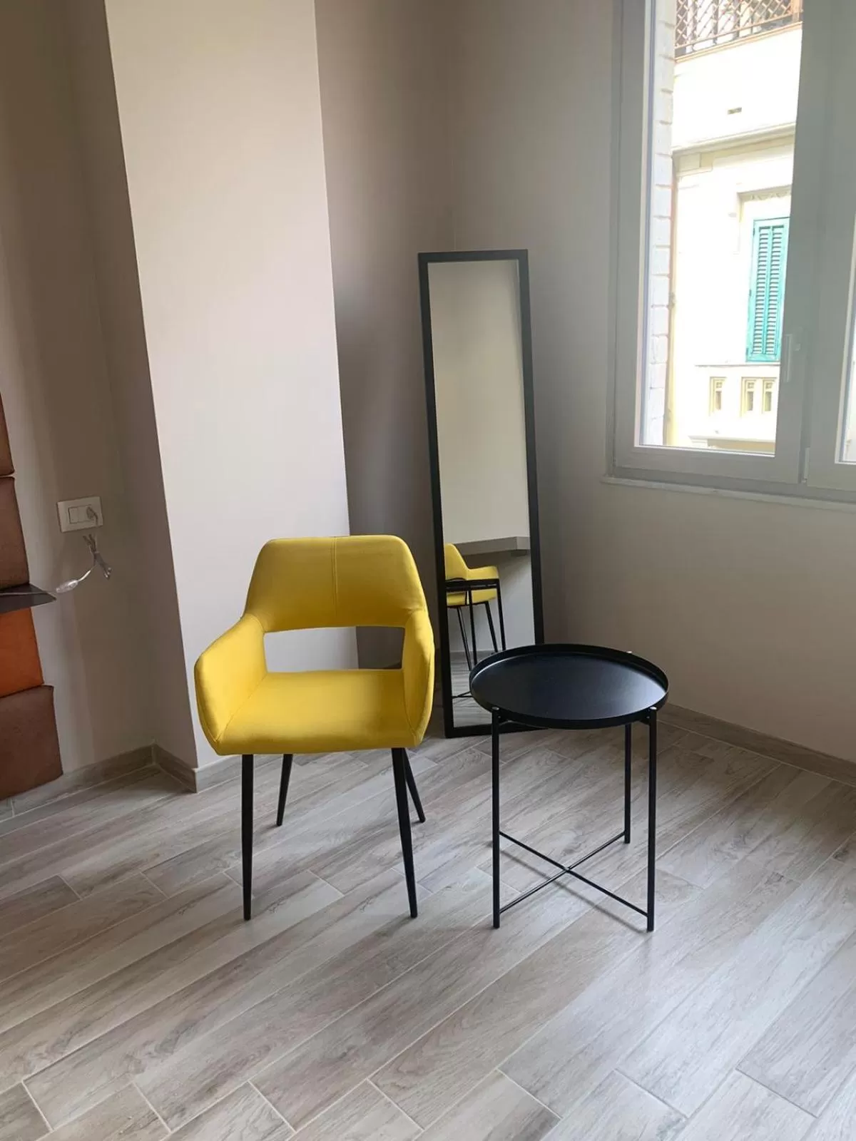 Seating area in Tripepi suites