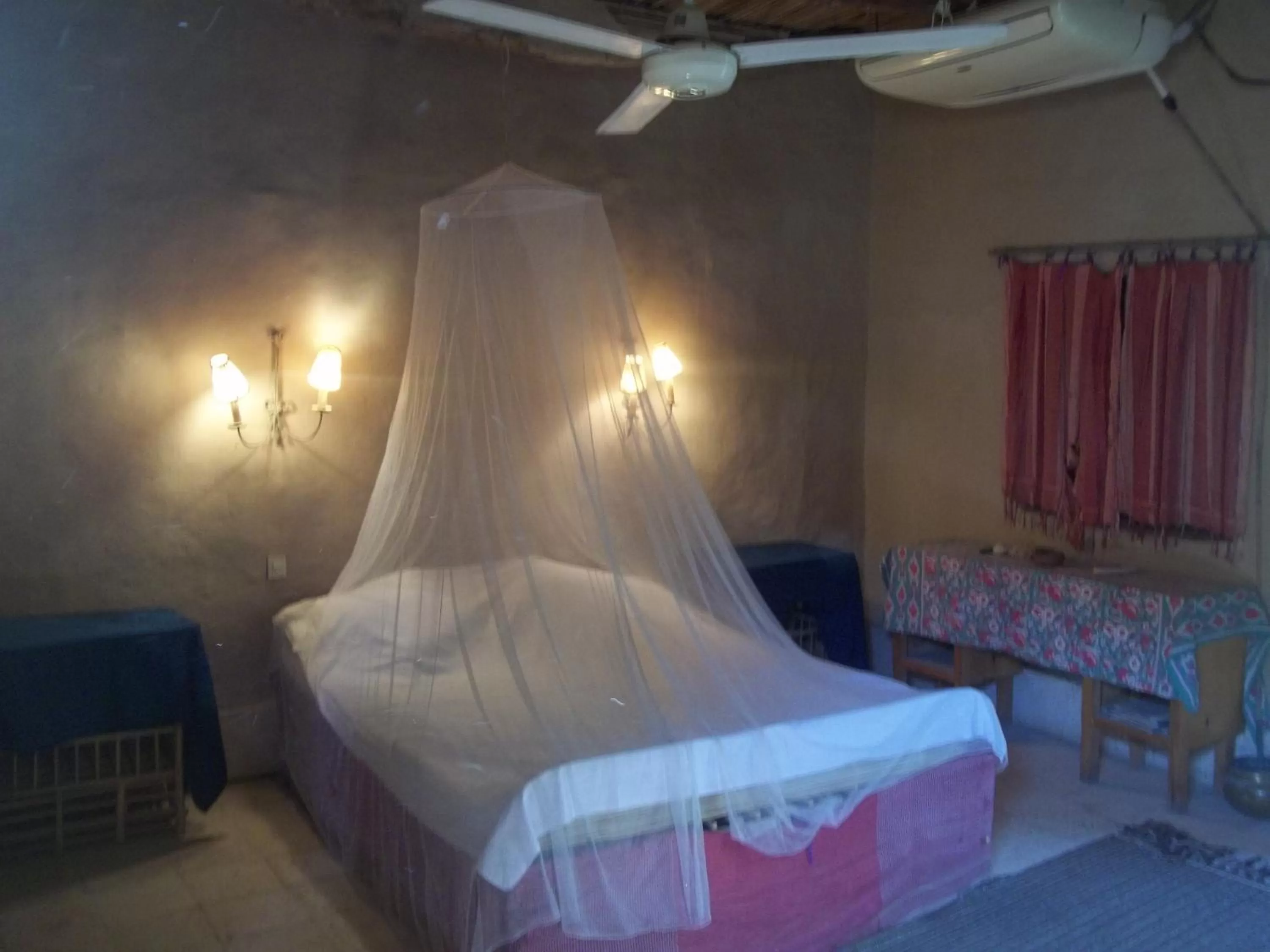 Photo of the whole room, Bed in Nour El Gourna