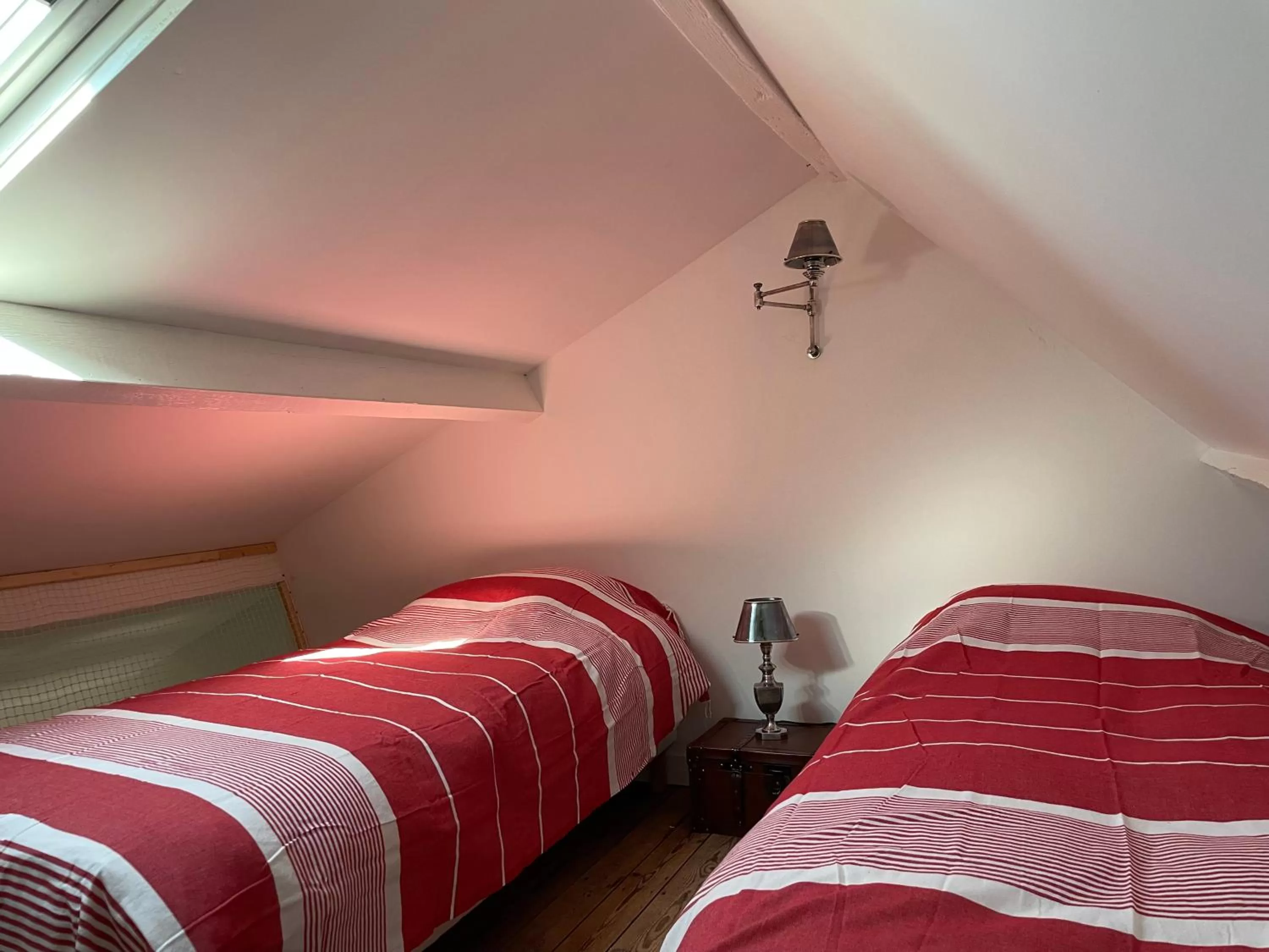 Bedroom, Bed in LA MEFFRAIS 1741