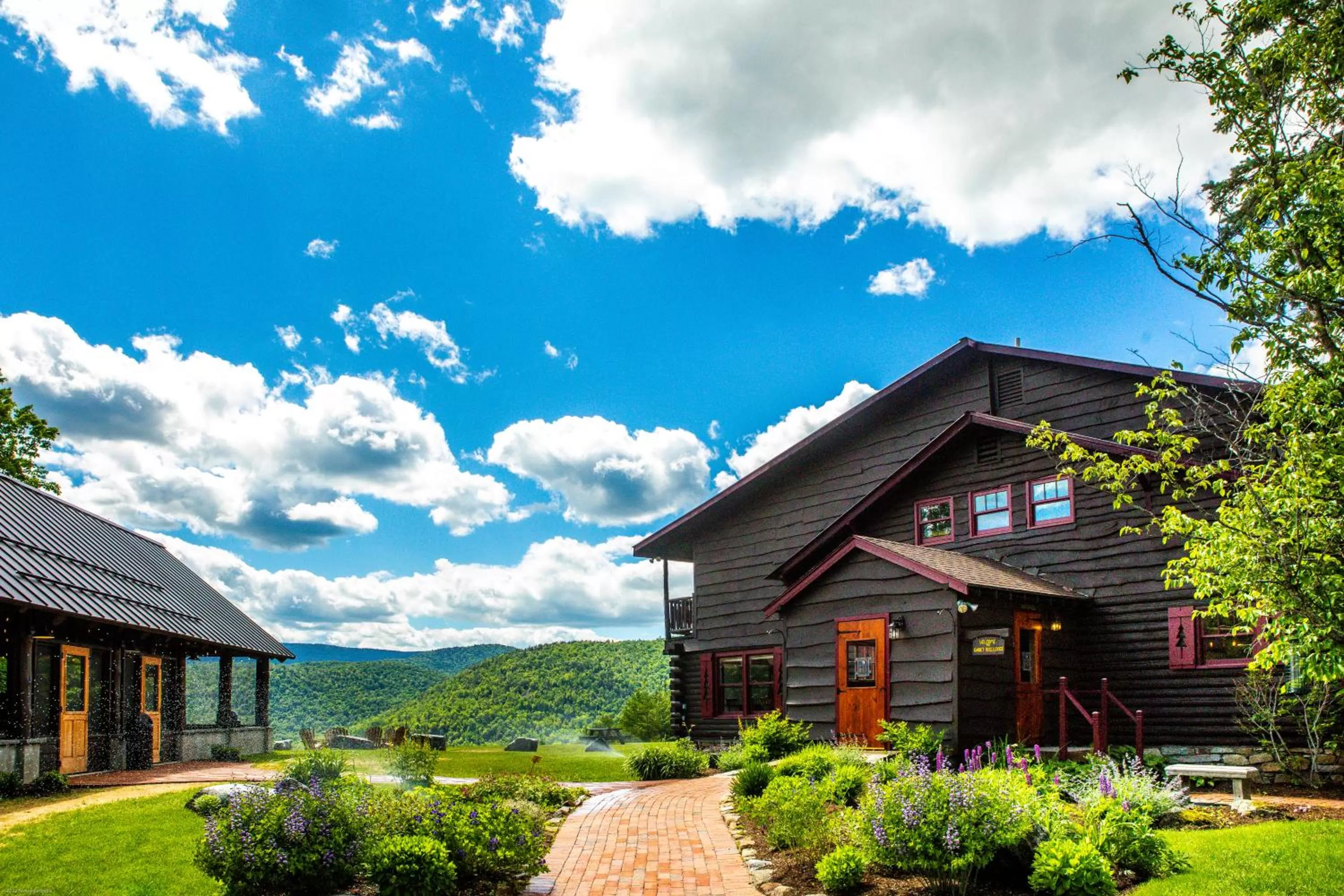 Property building in Garnet Hill Lodge