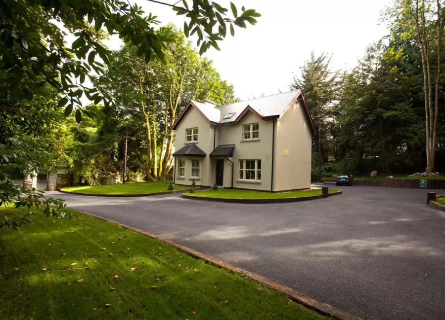 Property building in Ballyseede Castle