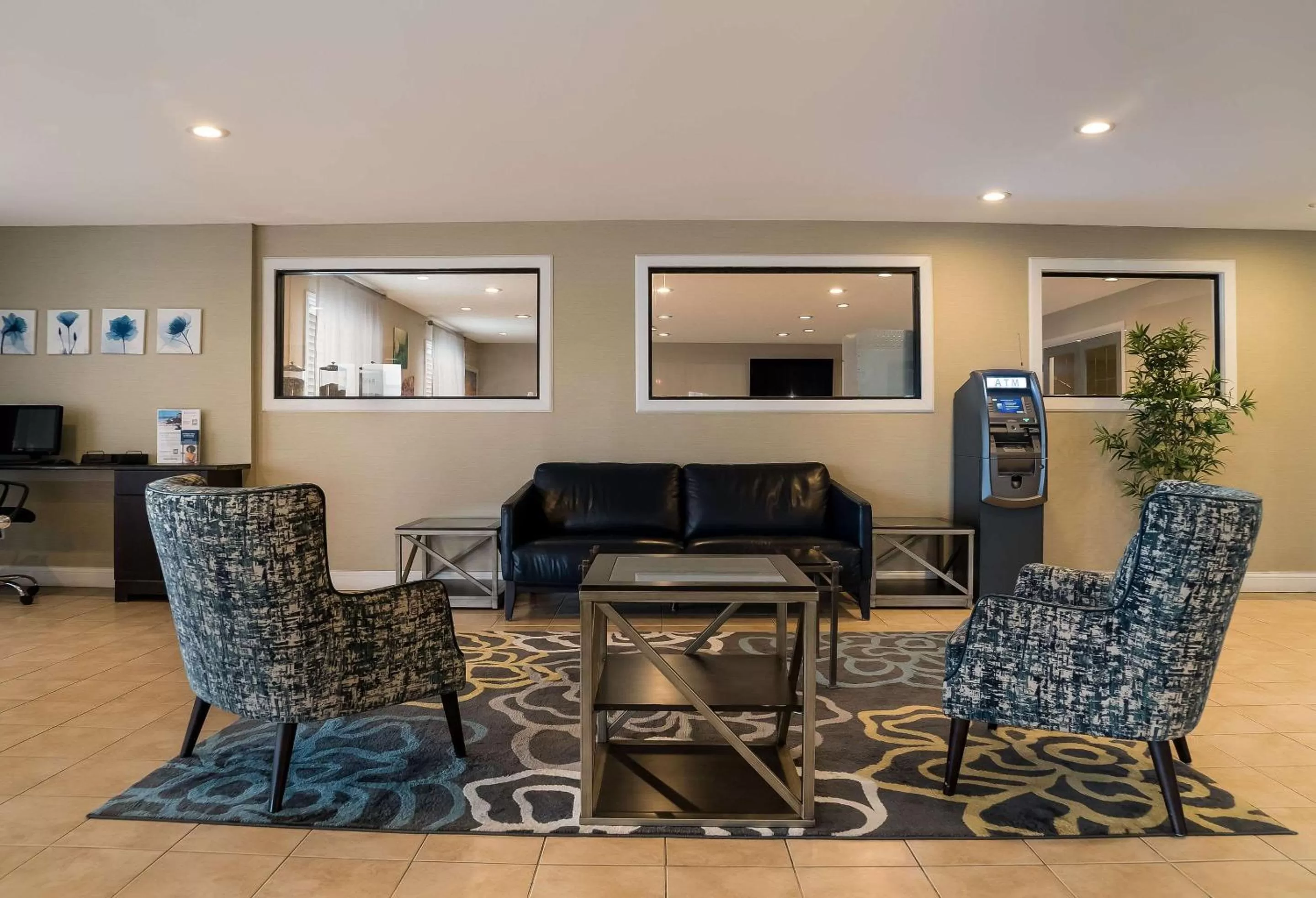 Lobby or reception in Quality Inn Grand Blanc - Flint South