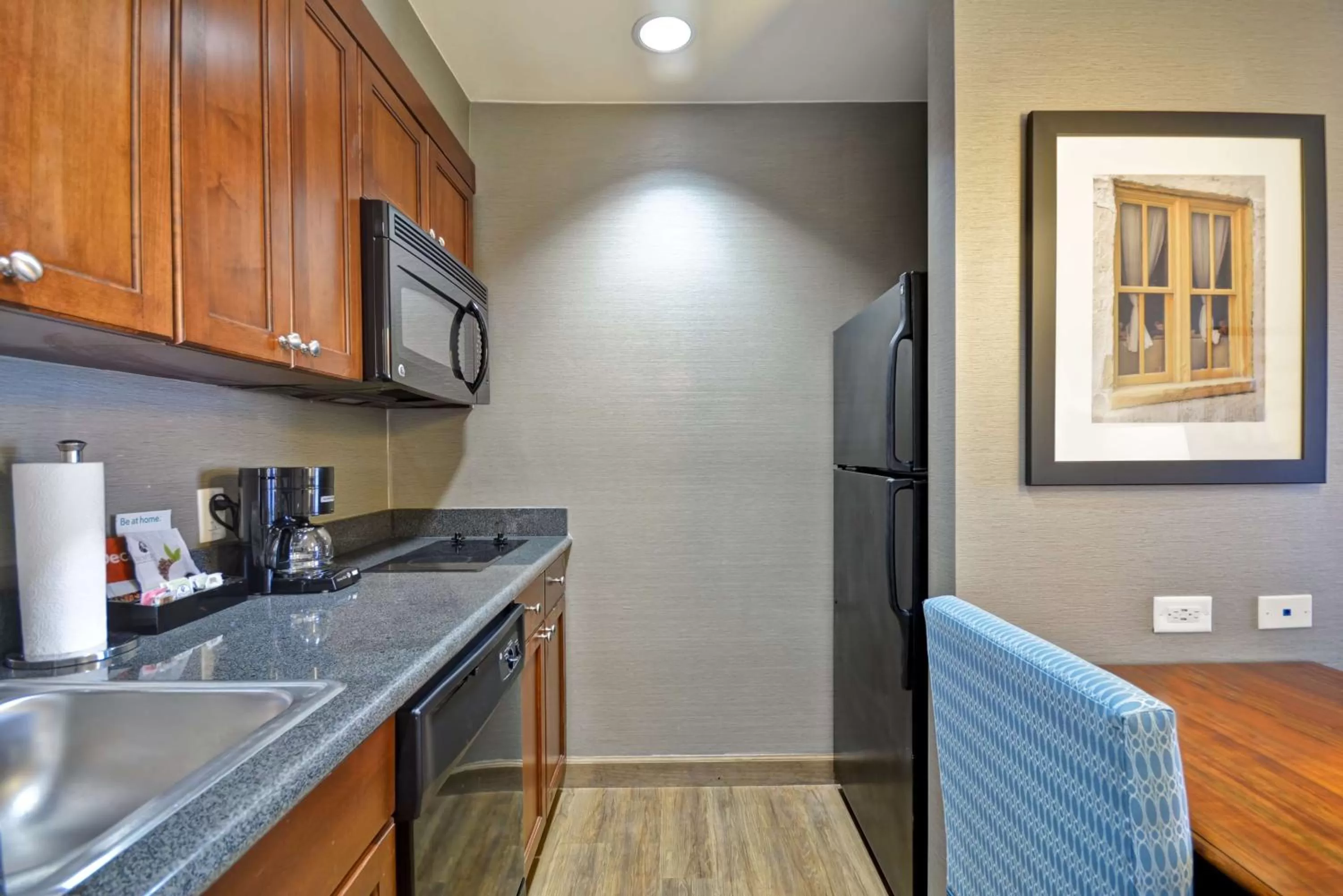 Kitchen or kitchenette in Homewood Suites by Hilton Wilmington/Mayfaire, NC
