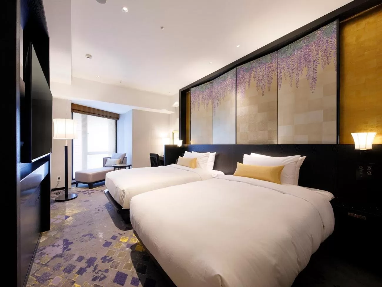 Photo of the whole room, Bed in THE HOTEL SANRAKU KANAZAWA 21th December 2022 OPEN