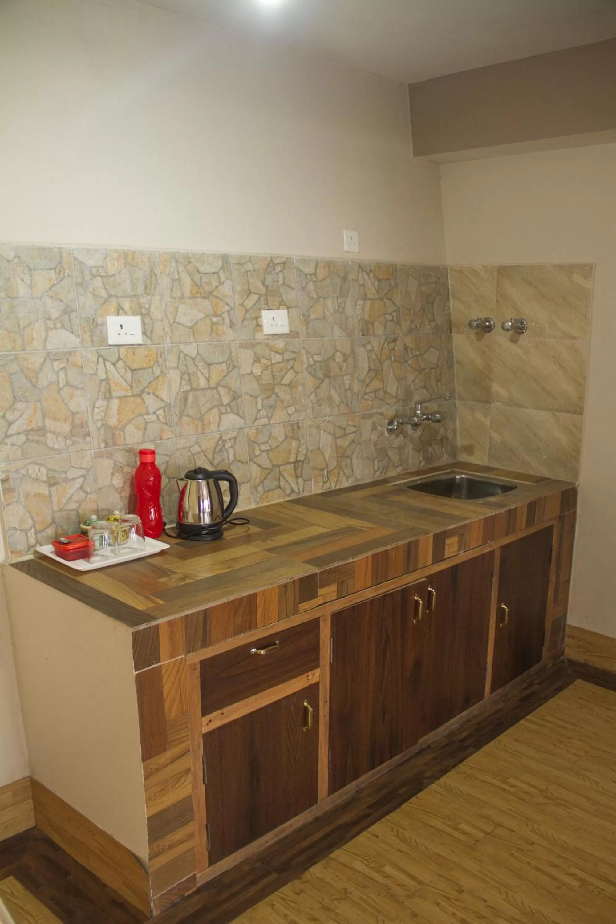Kitchen/Kitchenette in The Barfung Retreat