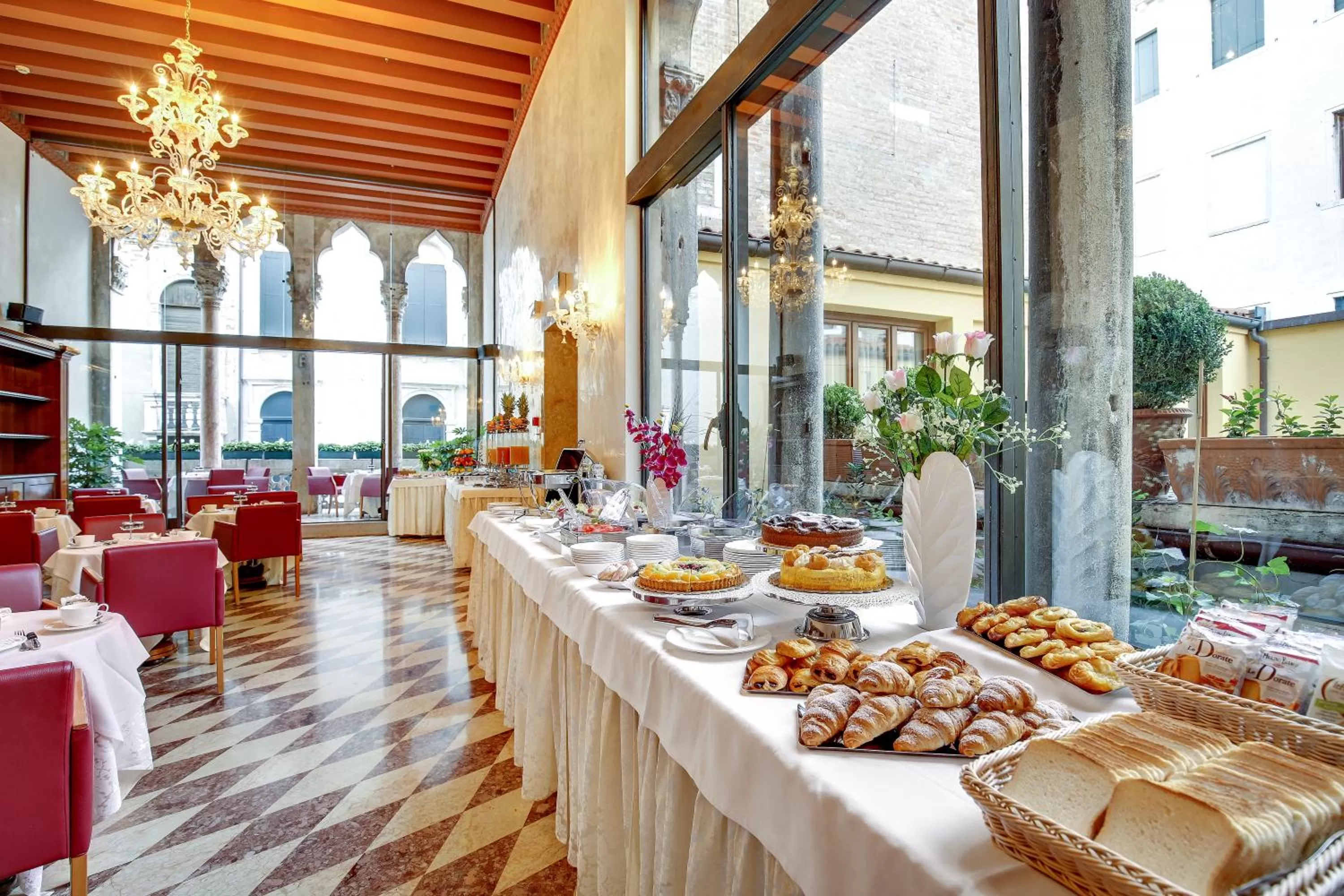 Food and drinks in Hotel Donà Palace