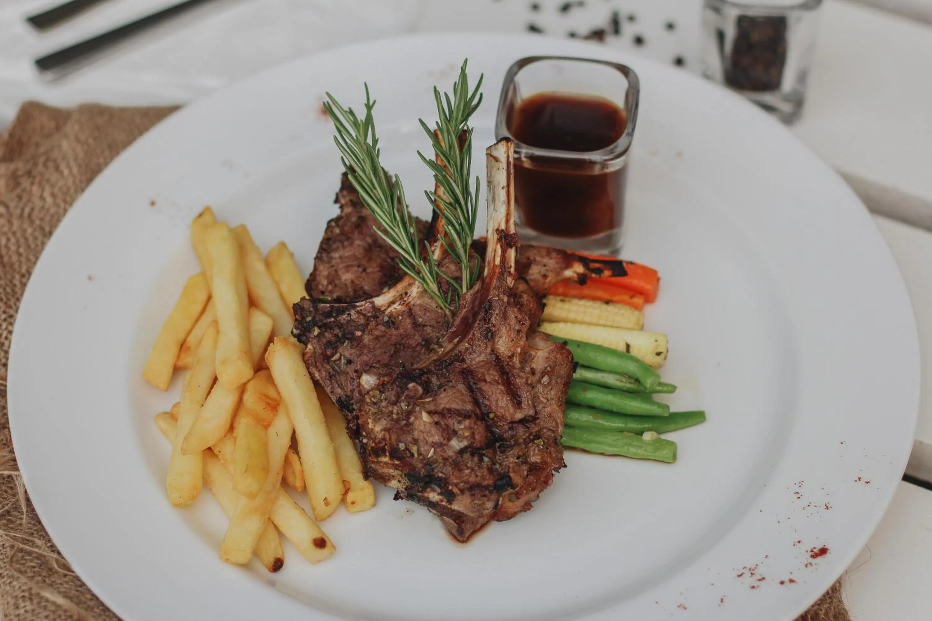 Meals in HARRIS Hotel Sentul City Bogor