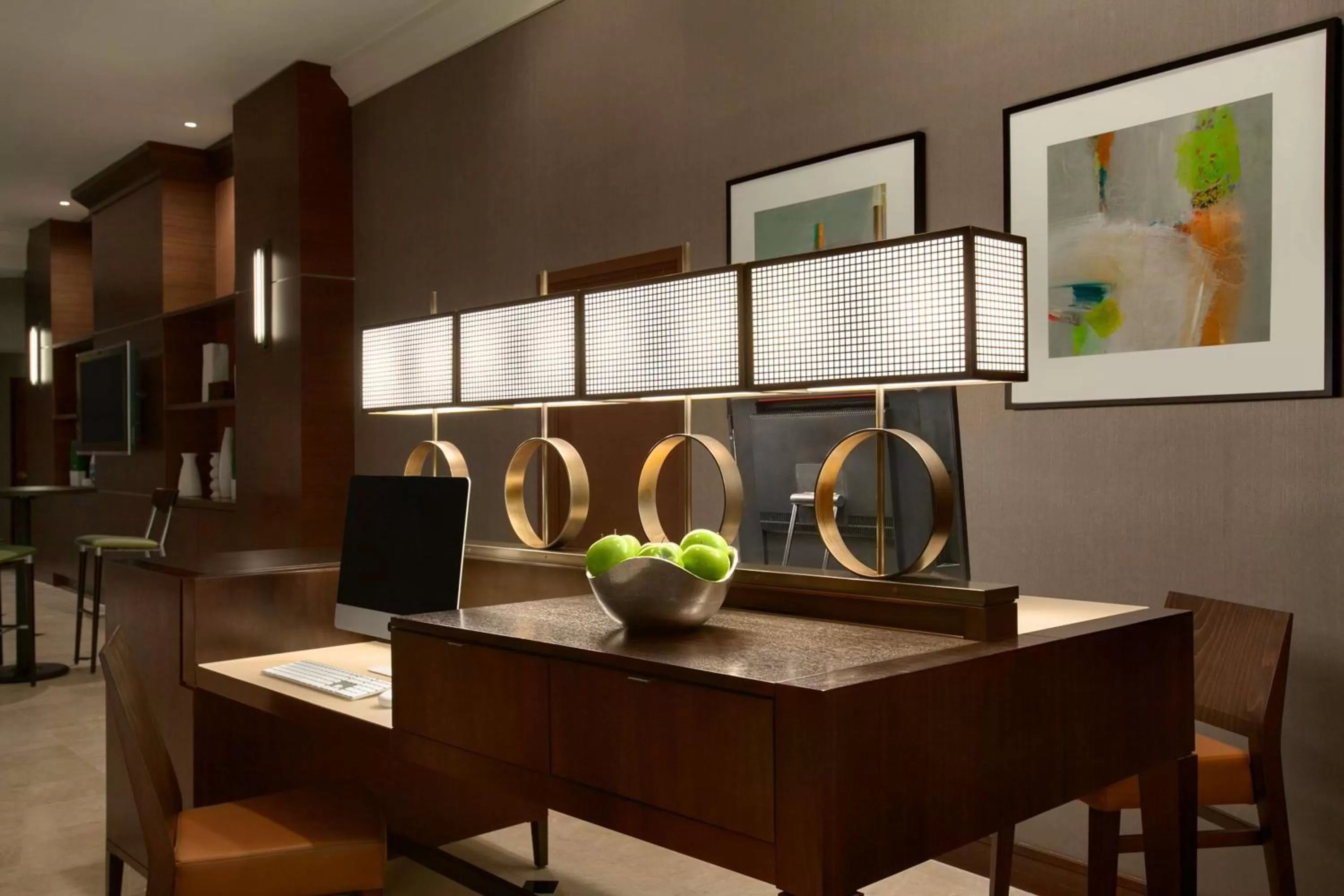 Business facilities, Kitchen/Kitchenette in Hilton Woodcliff Lake