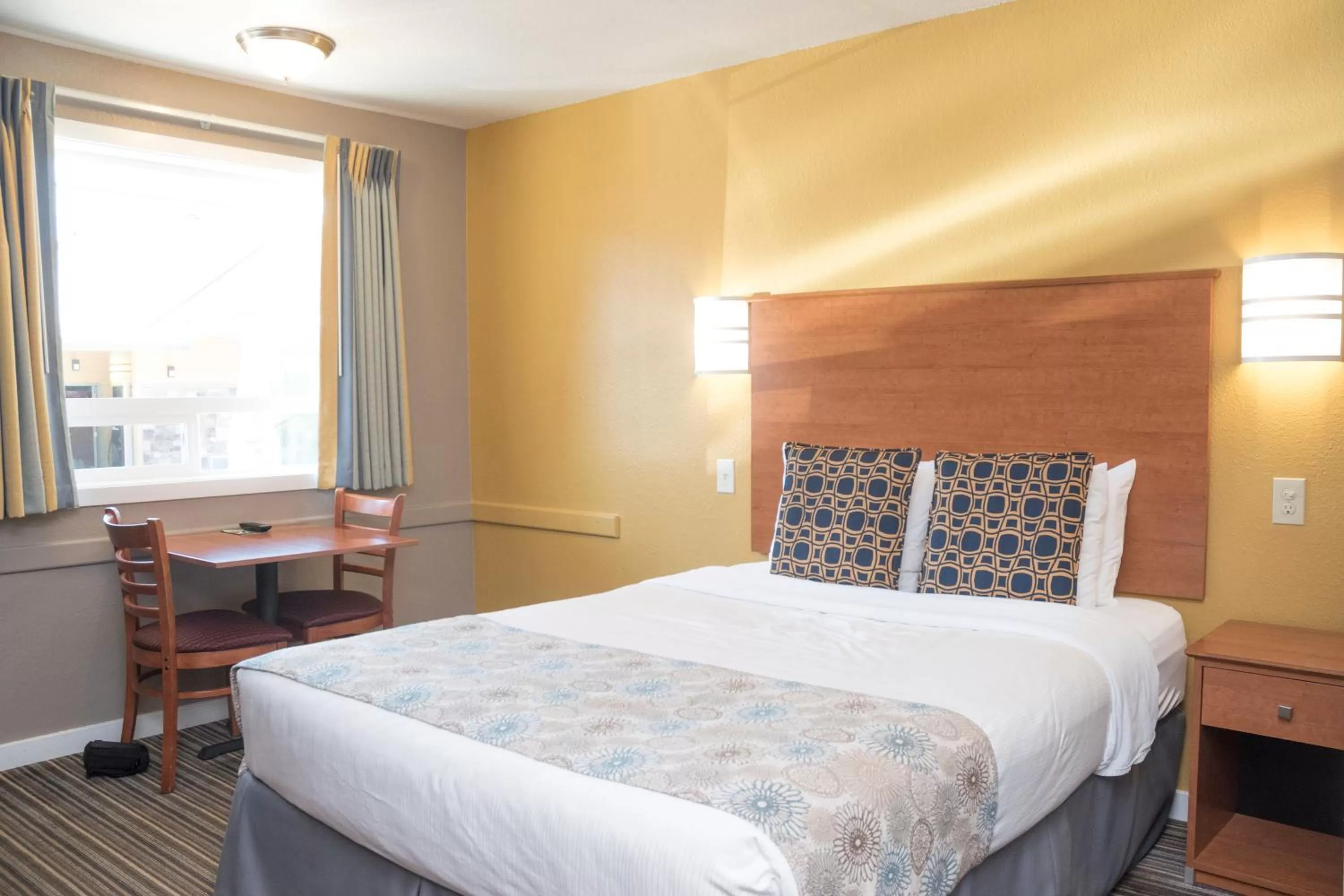 Nordic Inn and Suites