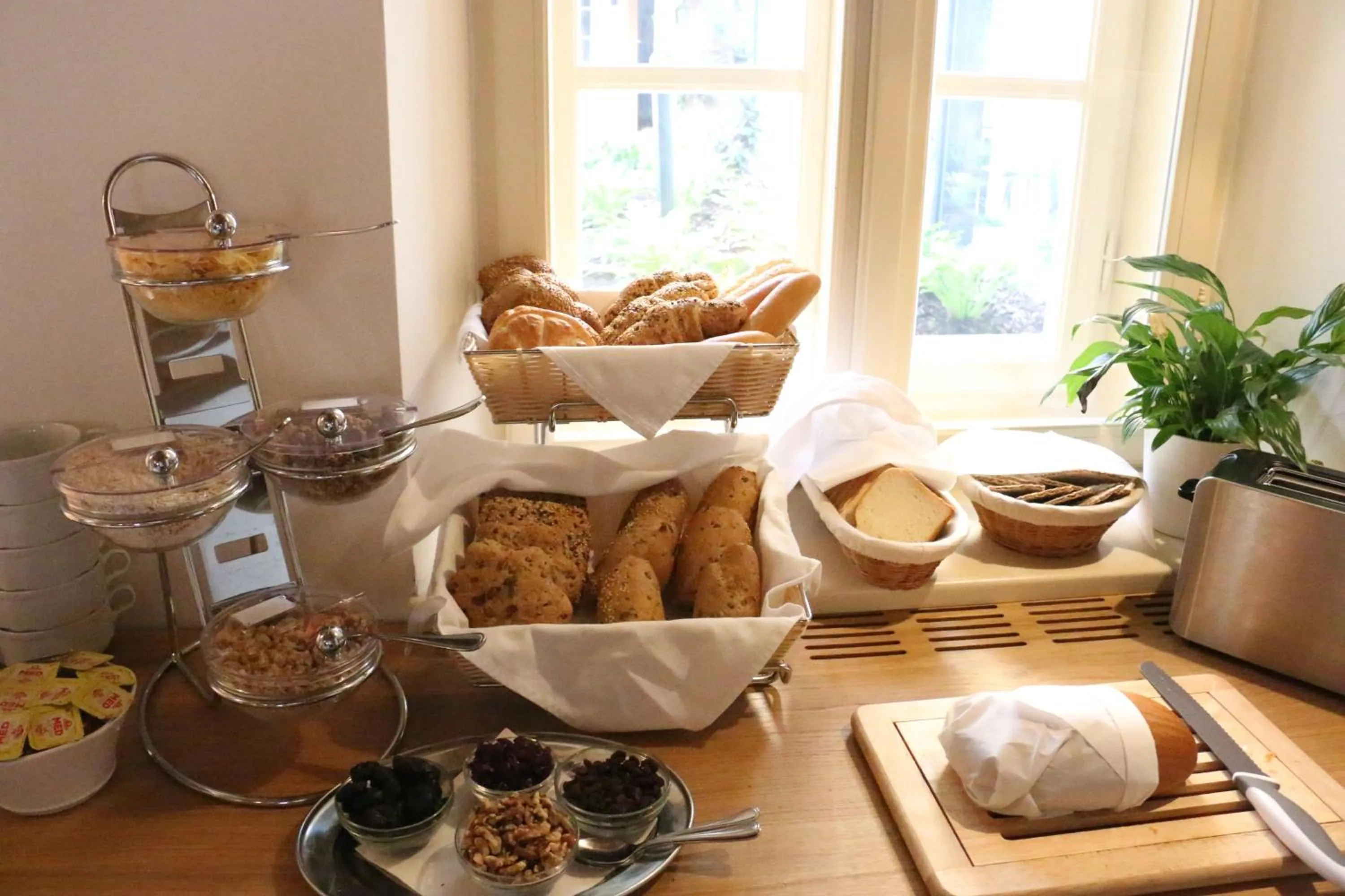 Breakfast in Hotel At the Green Grape