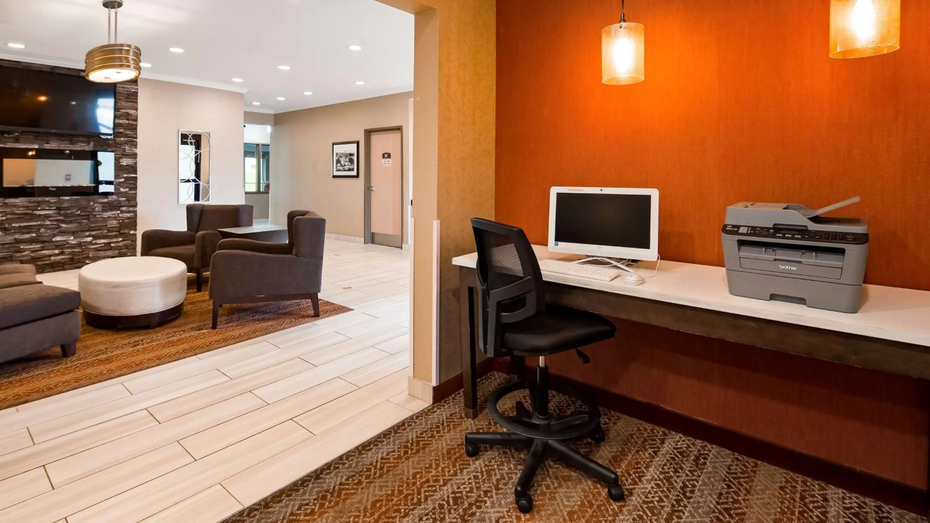 Business facilities in Best Western Muscatine - Pearl City Hotel