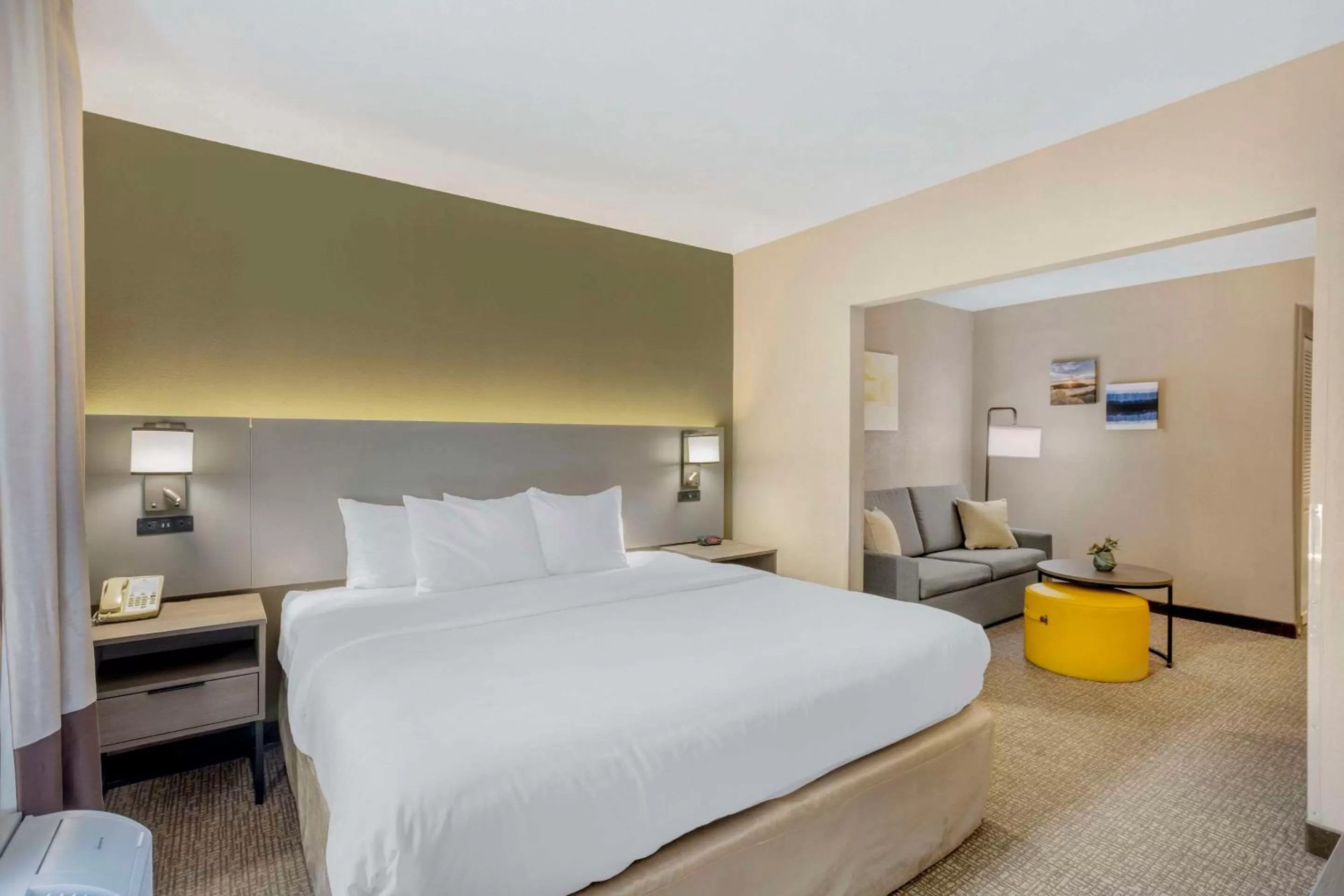 Bedroom, Bed in Comfort Inn