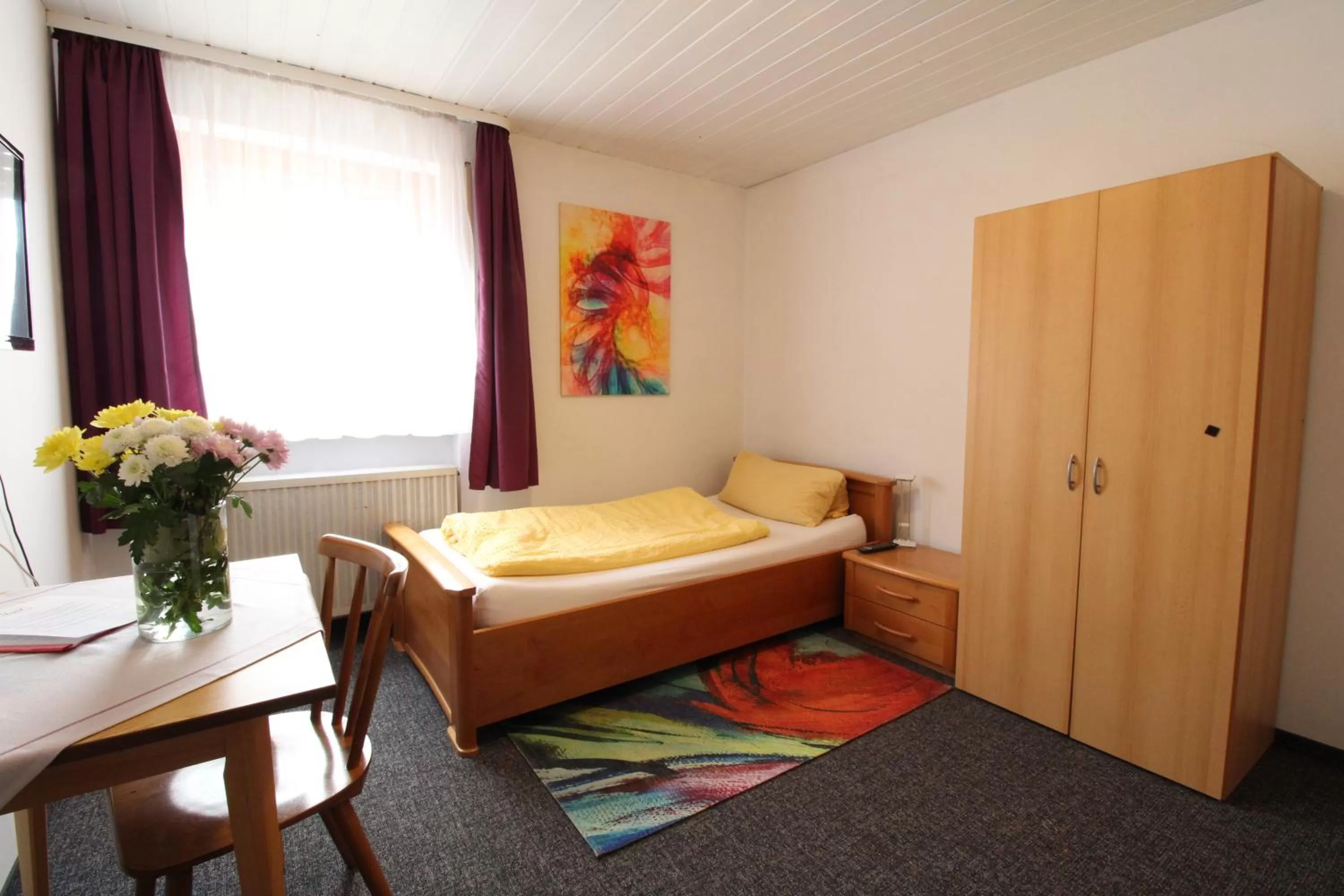 Photo of the whole room, Bed in Zur Auszeit