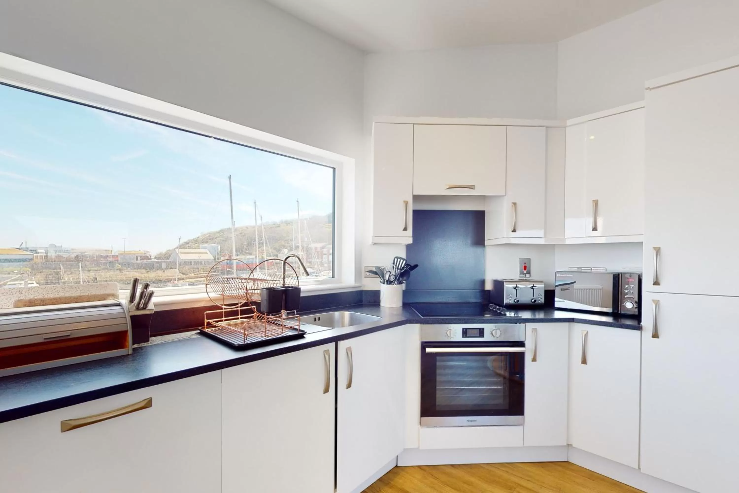 Kitchen or kitchenette in Crabbers' Wharf