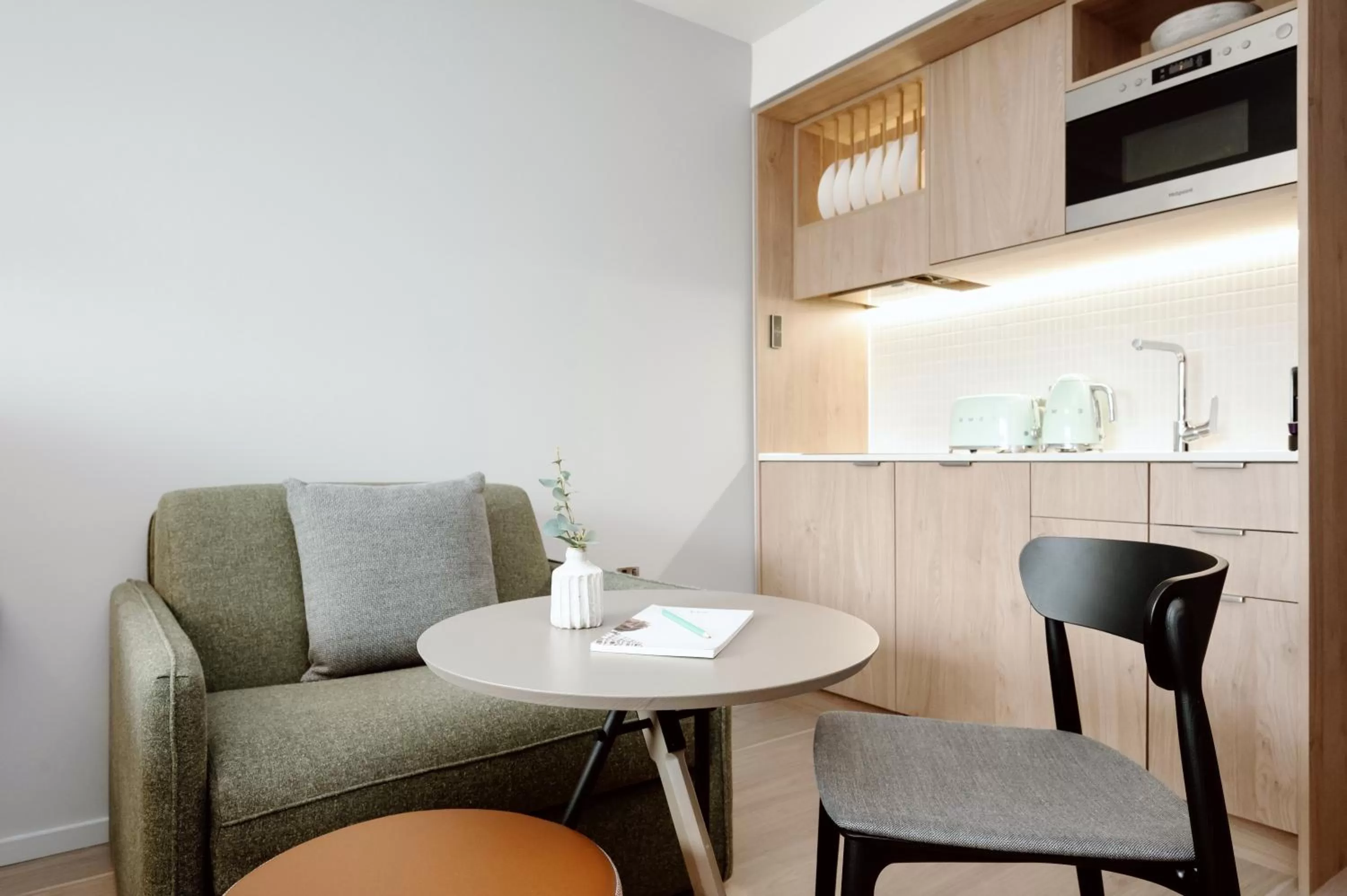 Kitchen or kitchenette in Wilde Aparthotels London Paddington