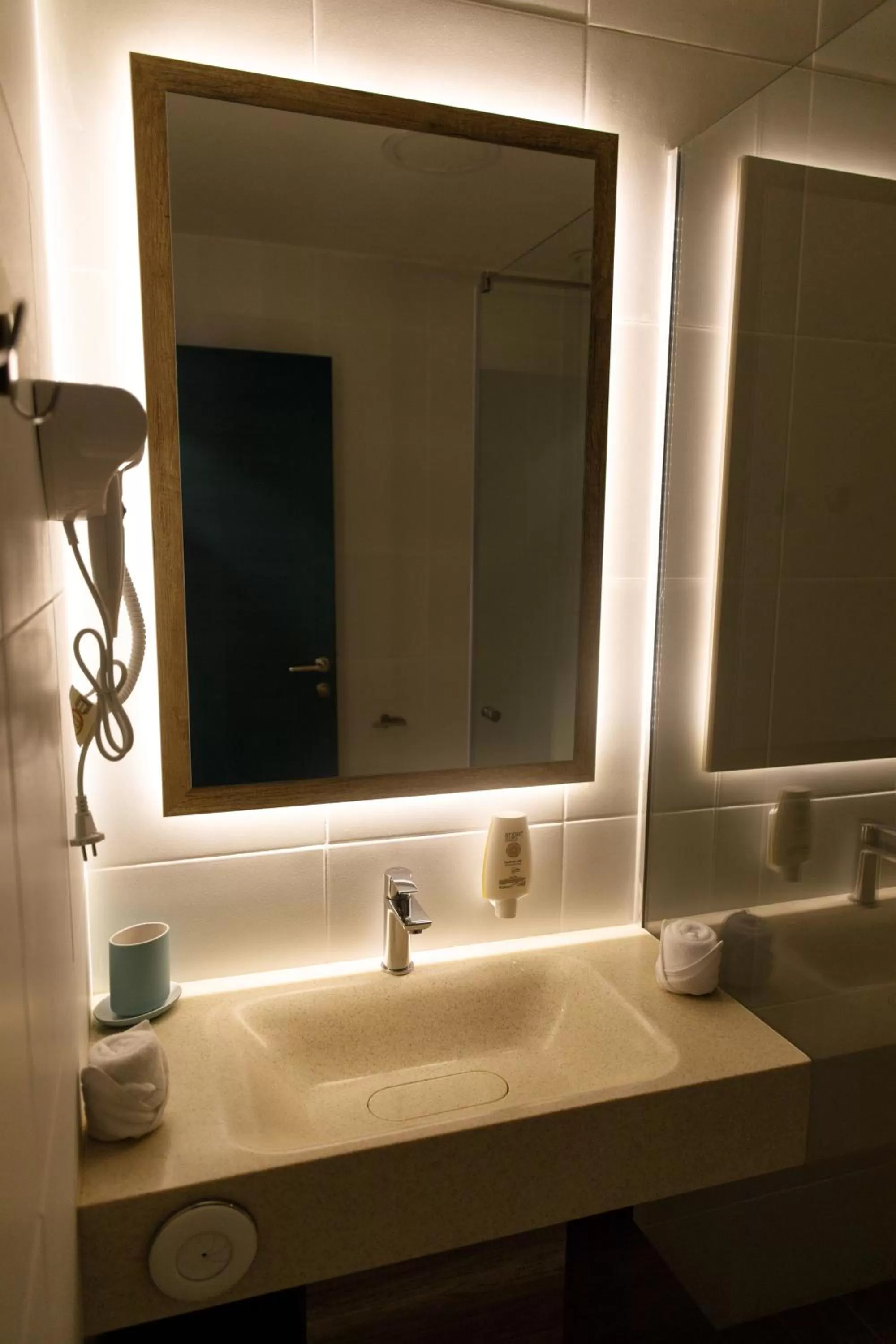 Bathroom in Hotel Nota