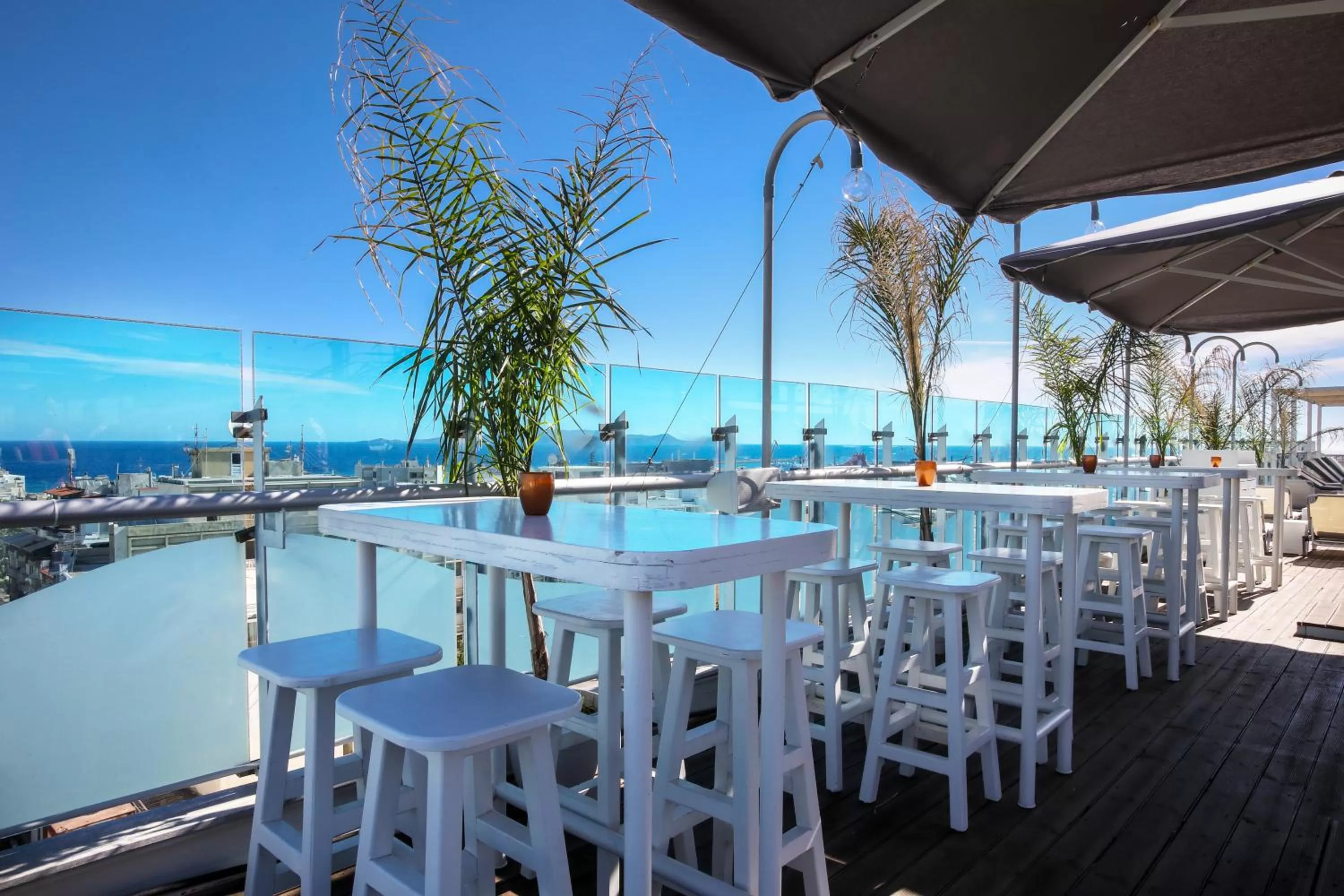 Restaurant/places to eat in Capsis Astoria Heraklion