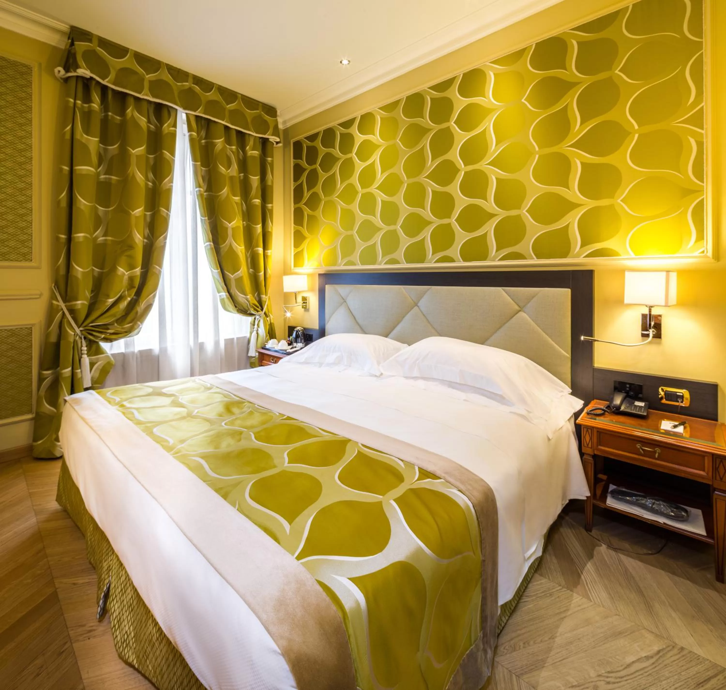 Bedroom, Bed in Grand Visconti Palace