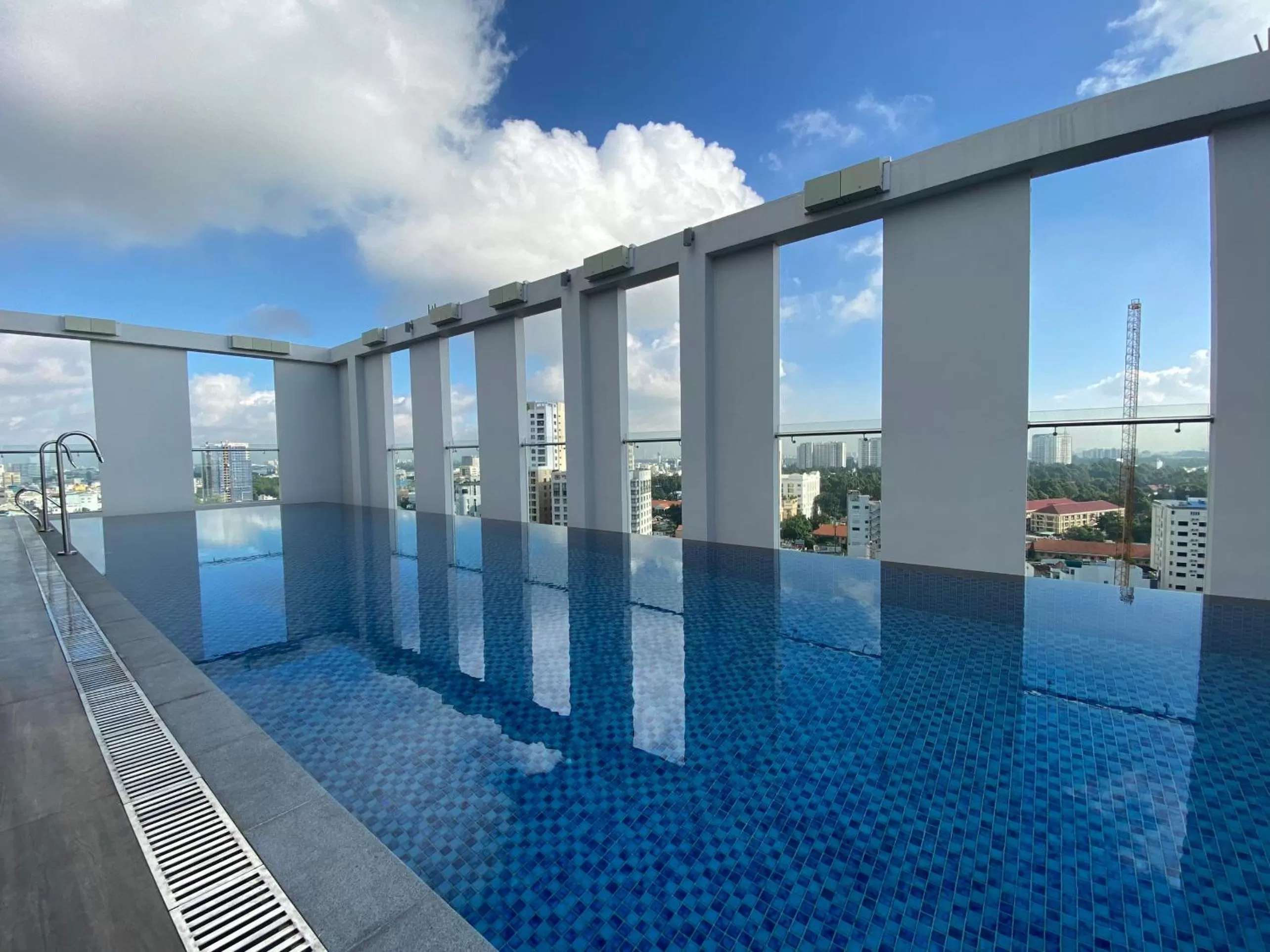 Swimming pool in Muong Thanh Luxury Saigon Hotel