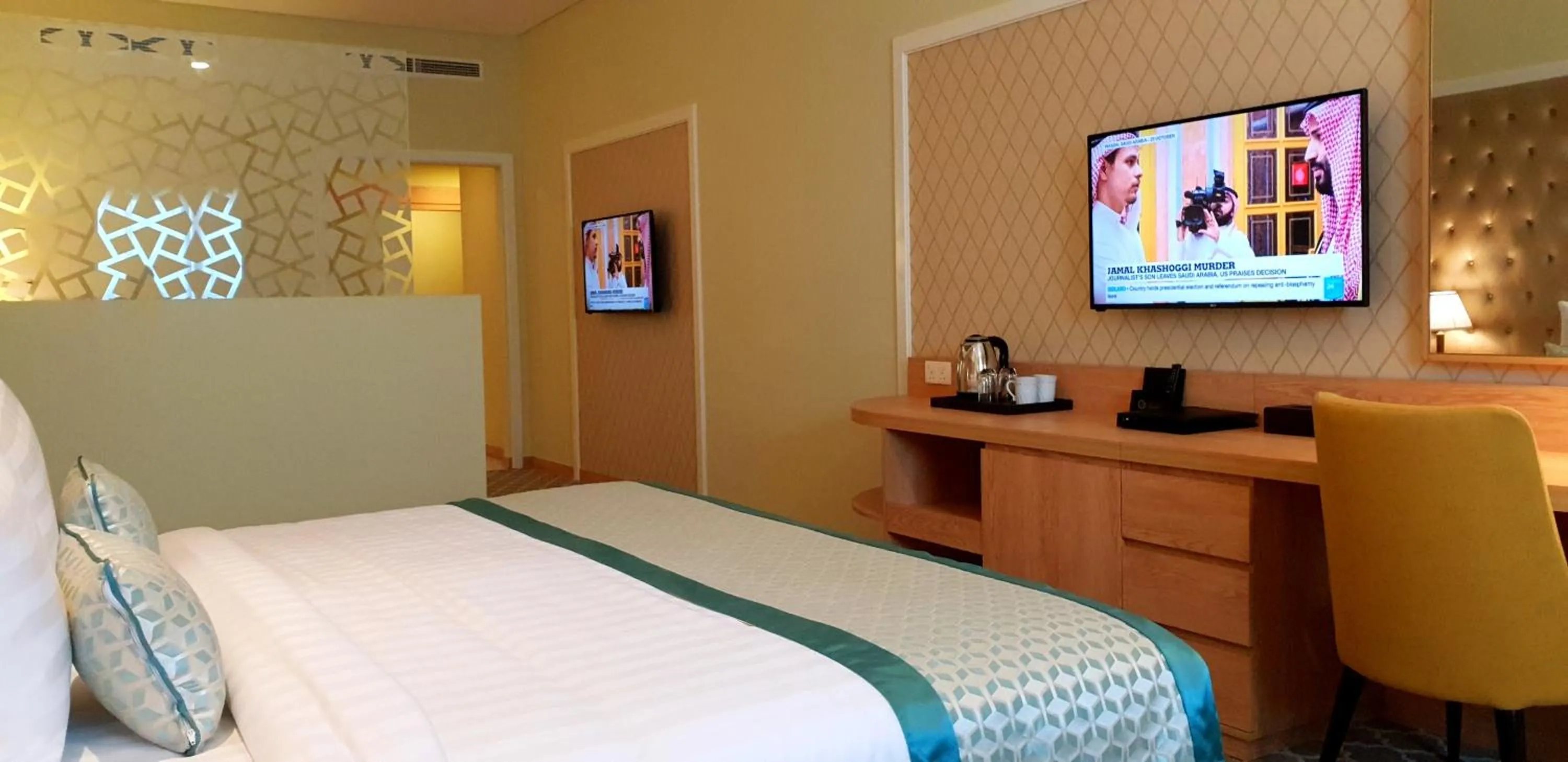 Bed in Jacob's Garden Hotel