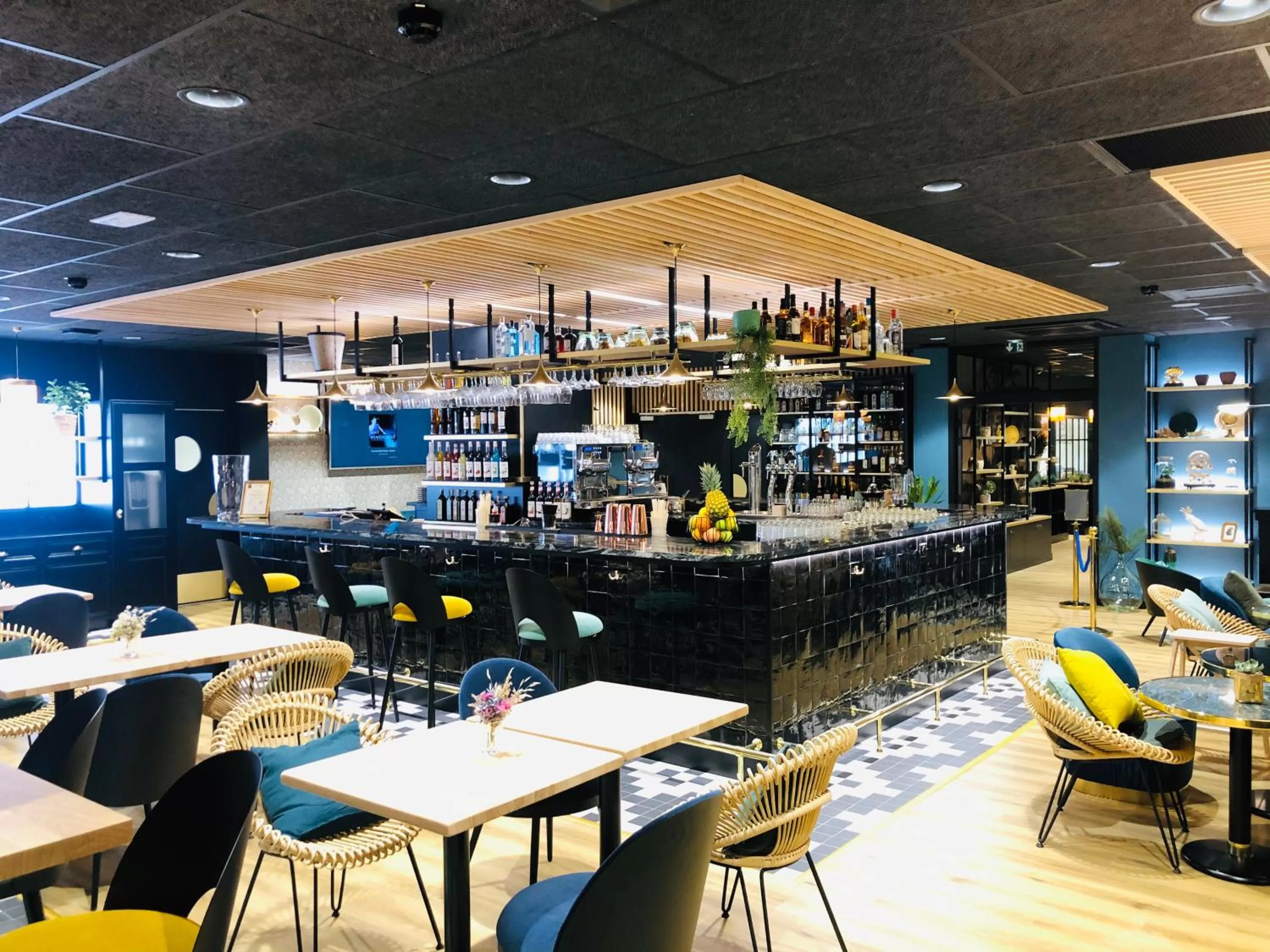 Staff in Mercure La Roche Sur Yon