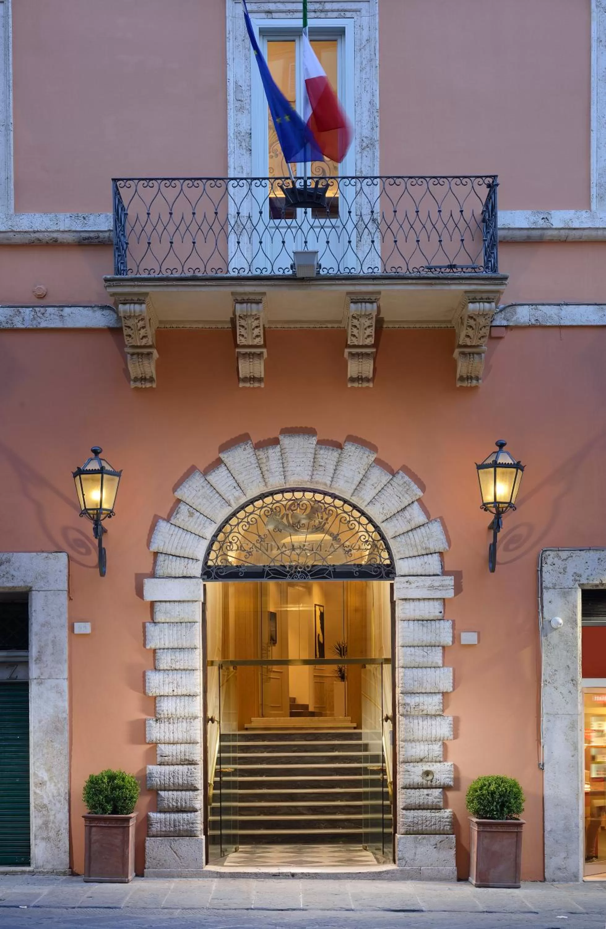 Facade/entrance in Locanda della Posta, Boutique Hotel