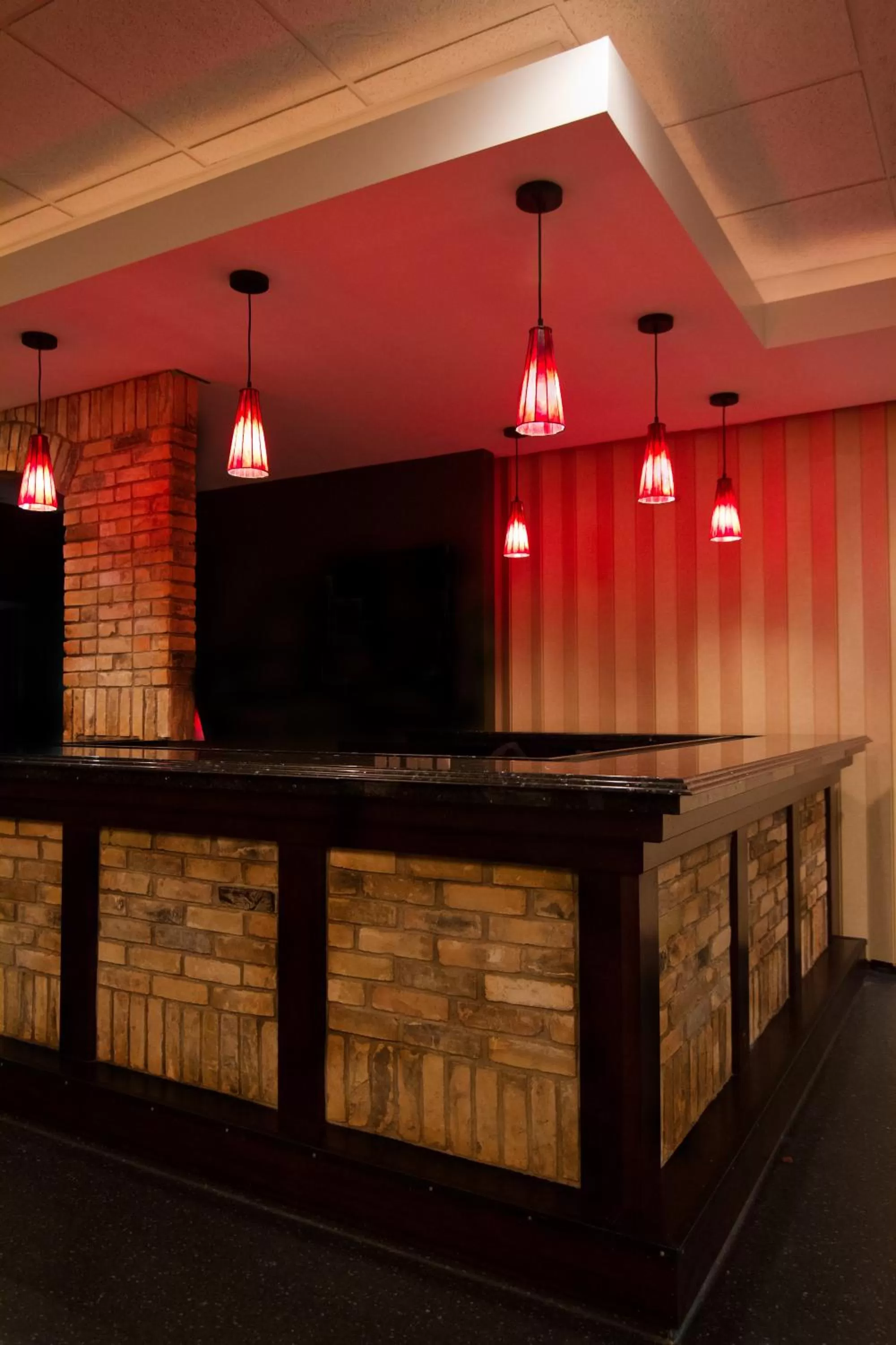 Decorative detail in Park West Inn