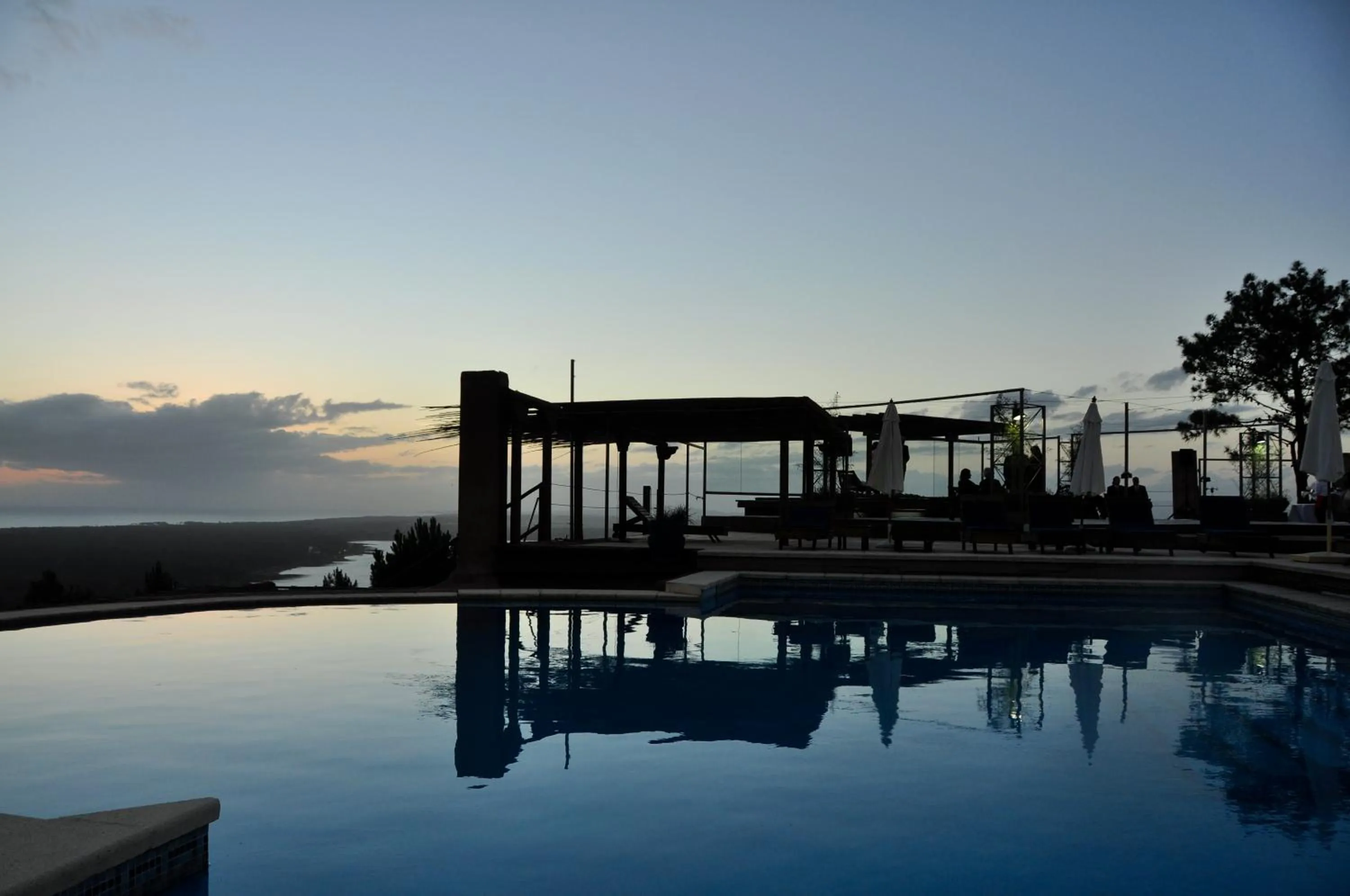 Swimming Pool in Las Cumbres Hotel