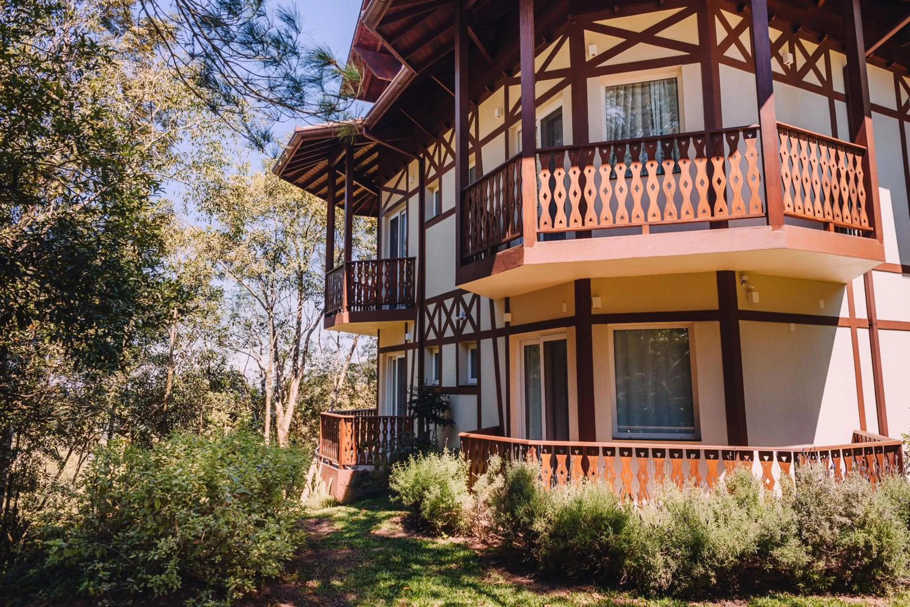 Property building in Hotel Jardins da Colina