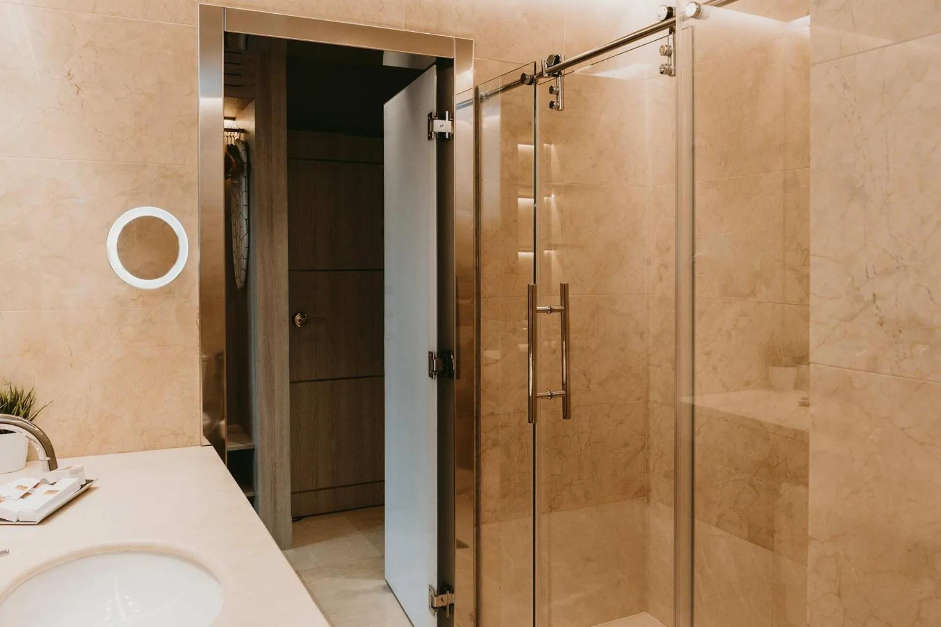 Bathroom in Preciados