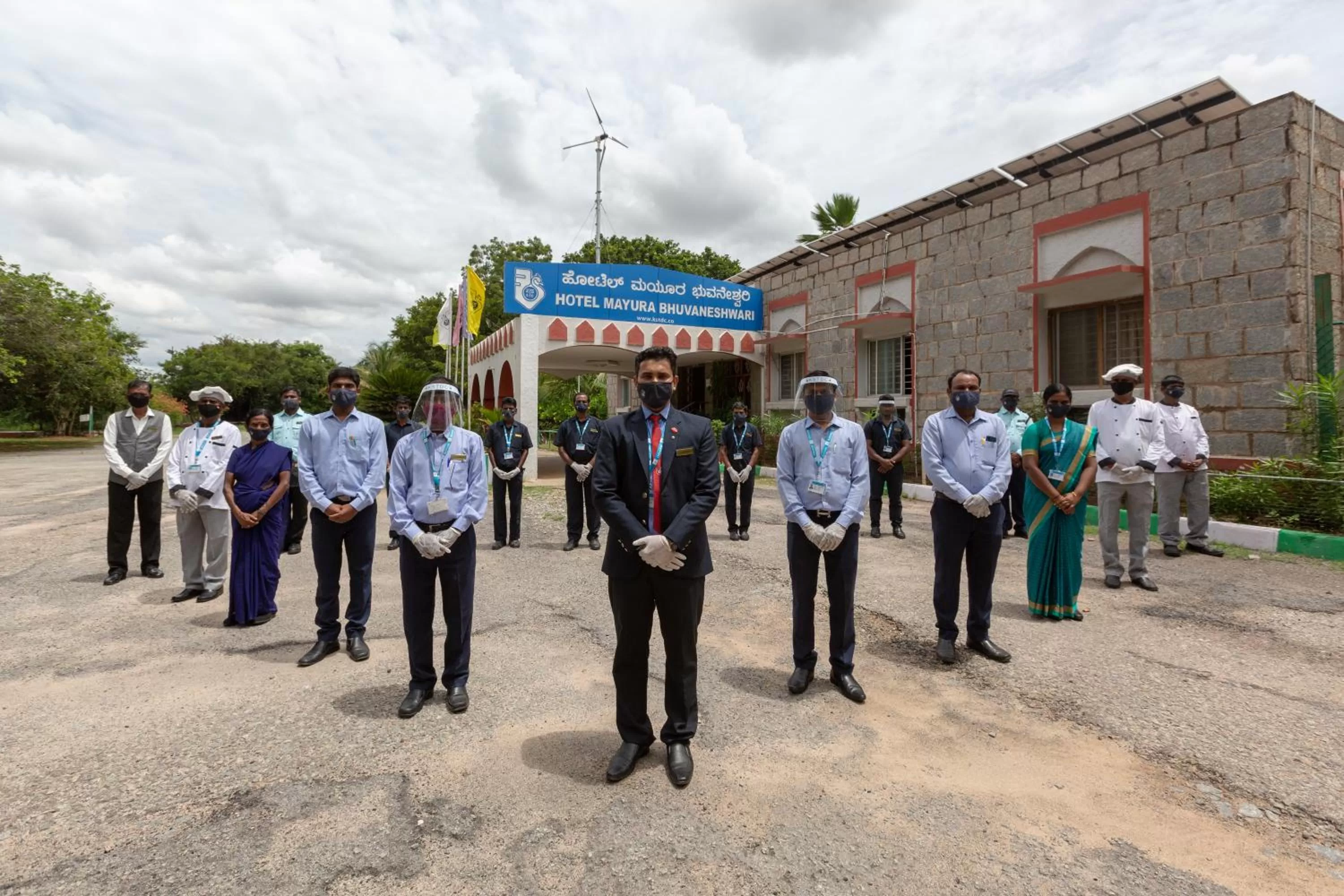 KSTDC Hotel Mayura Bhuvaneshwari Kamalapur