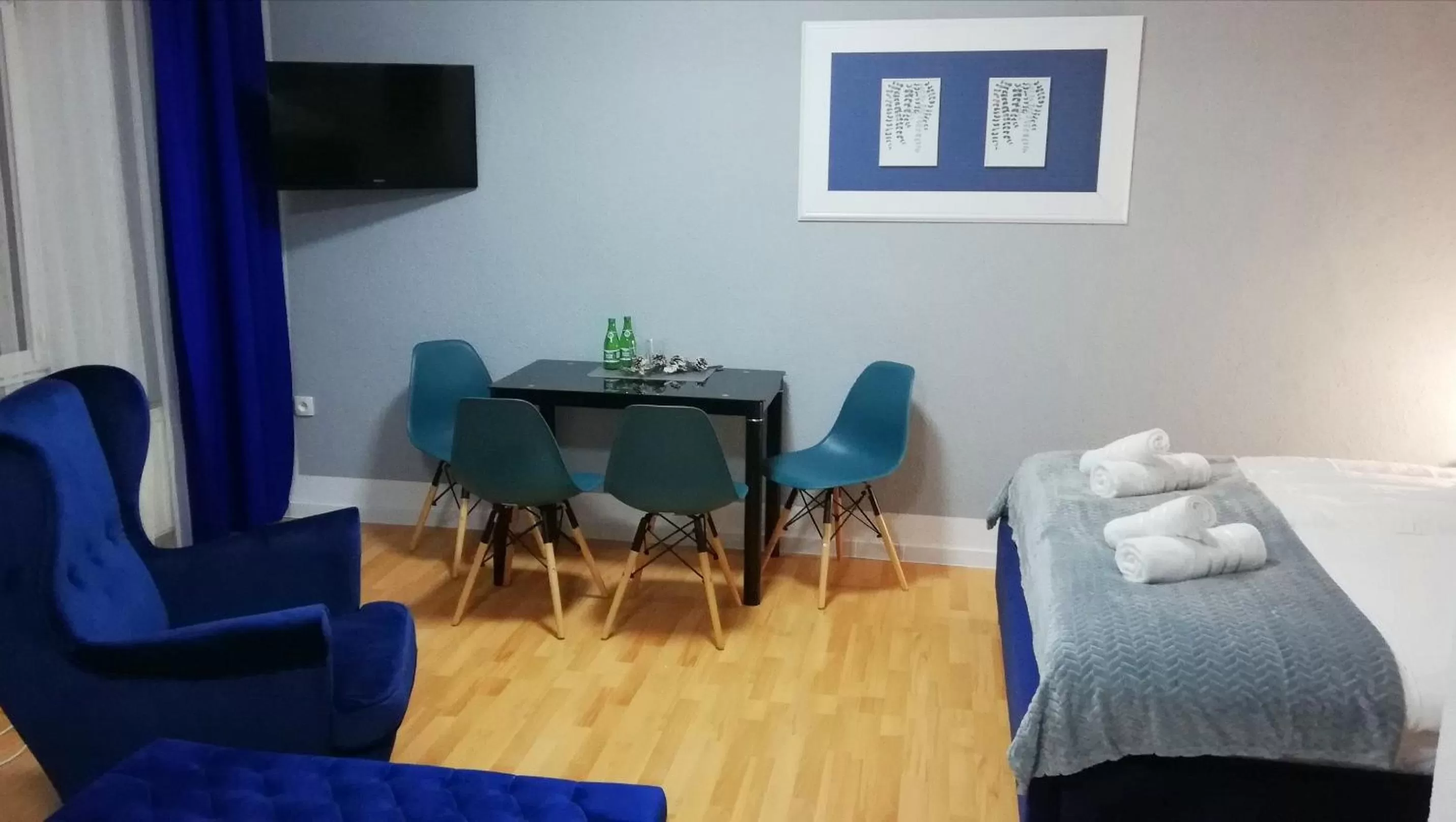 Photo of the whole room, Bed in Great Polonia Strzegom City Center