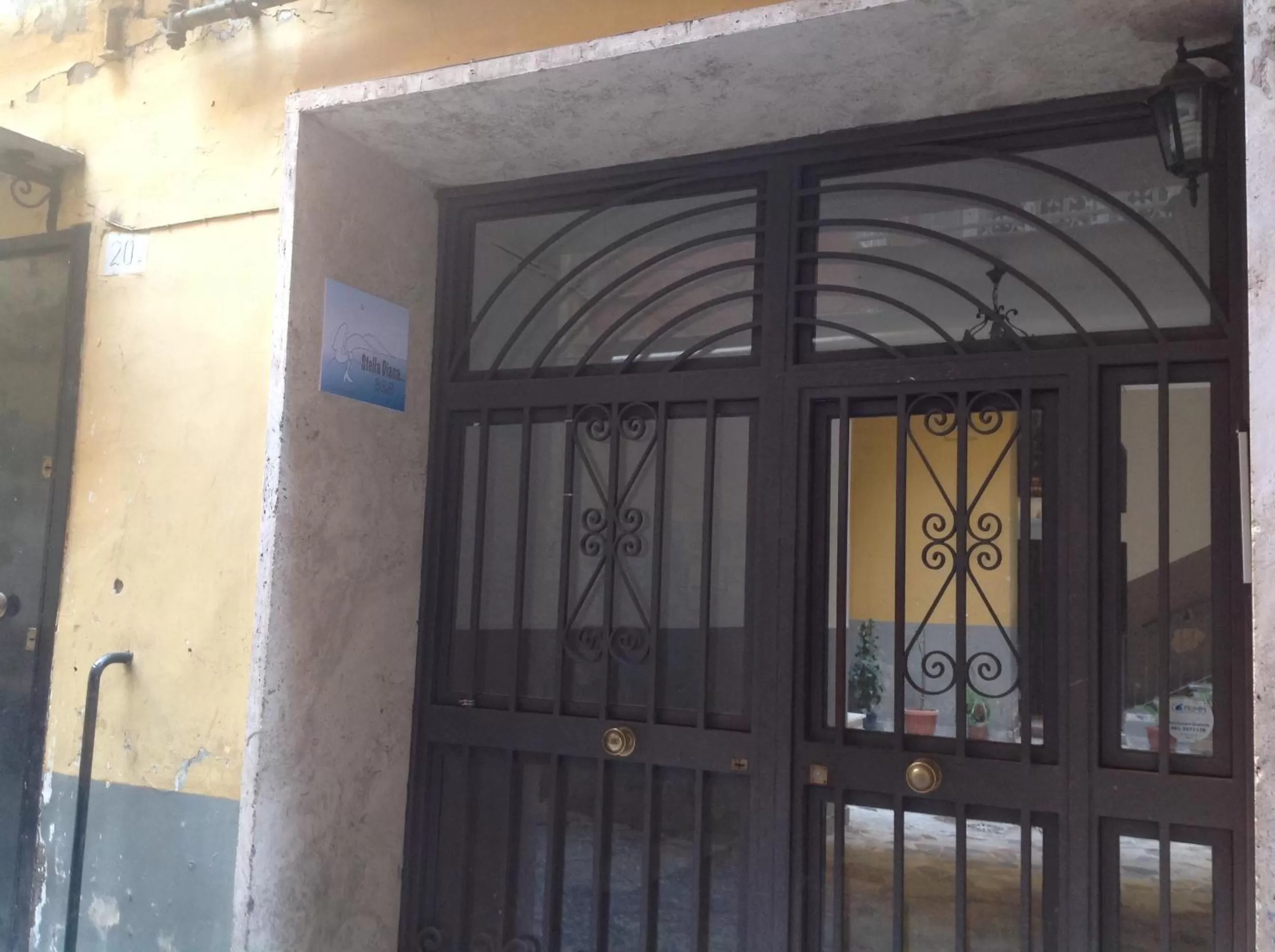 Facade/entrance in Stella Diana