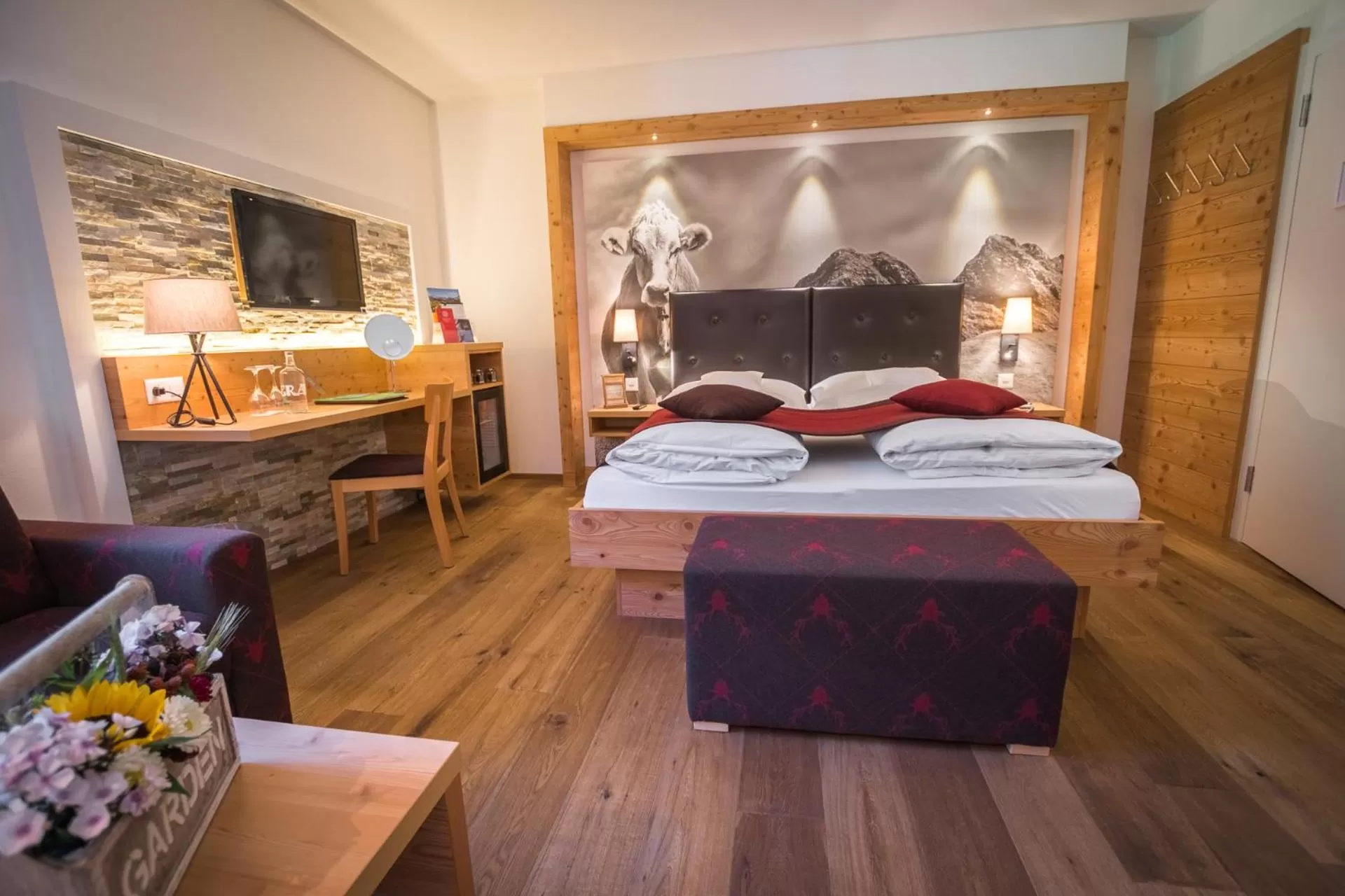 Bed in Blatter's Arosa Hotel & Bella Vista SPA