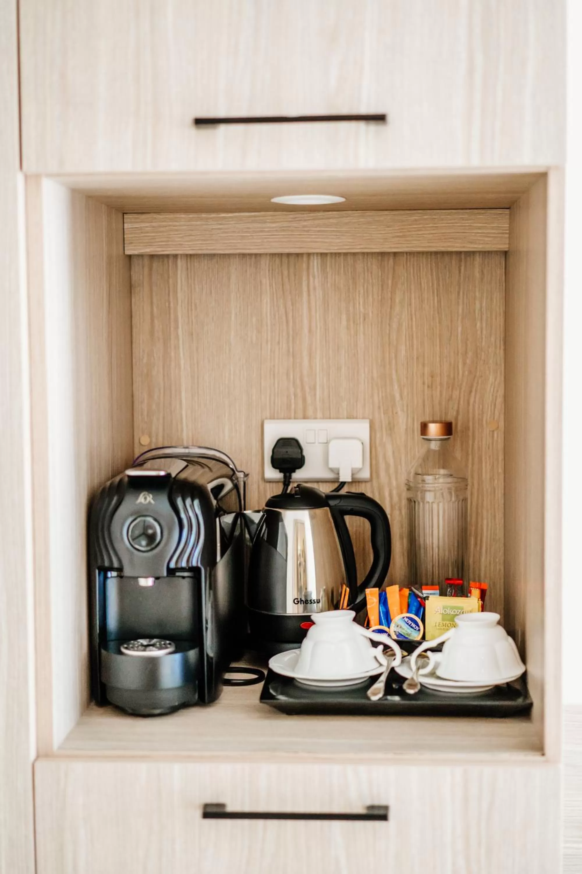 Coffee/tea facilities in At Herbal Boutique Hotel & Spa