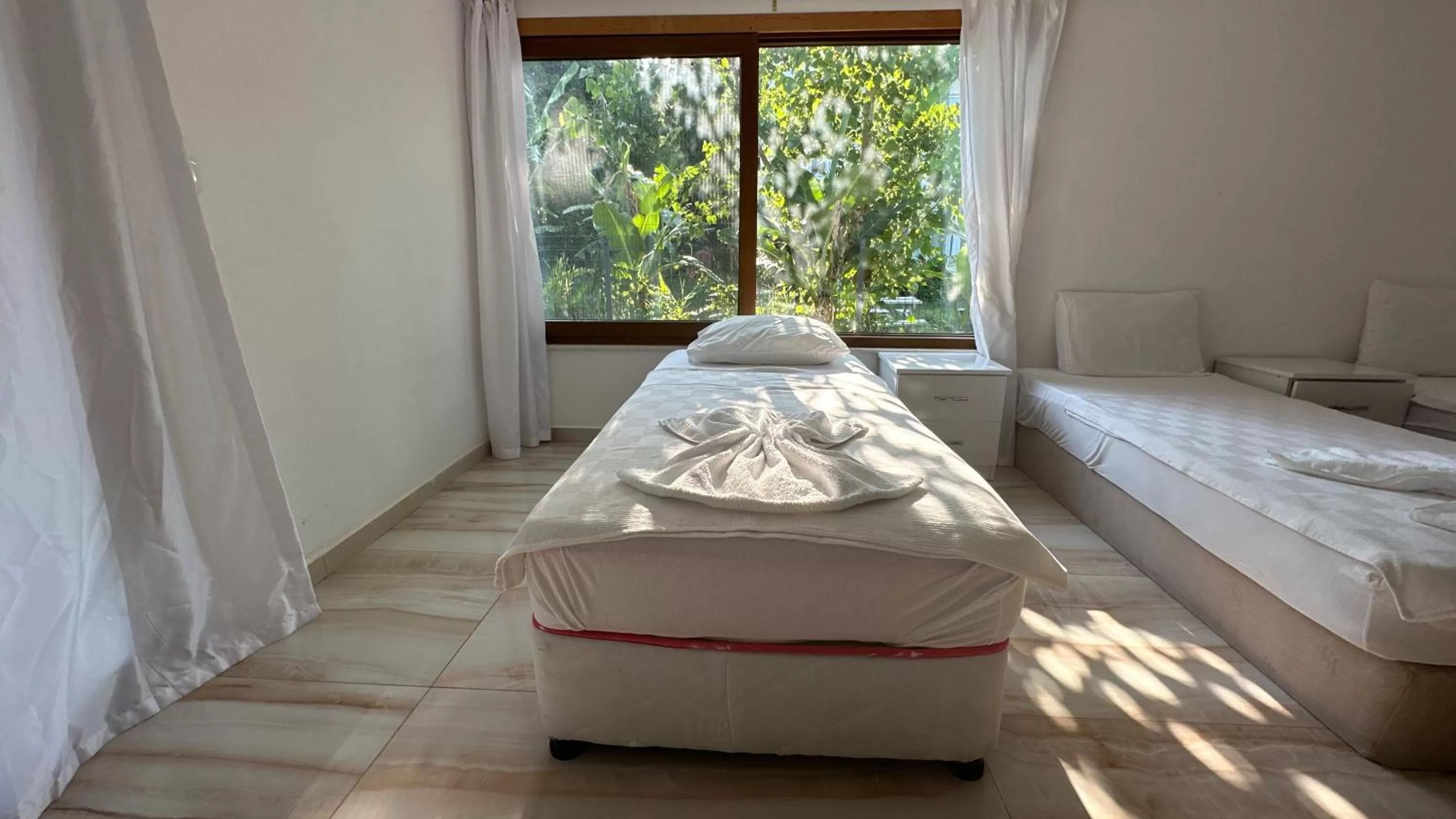 Bed in Kiriş Garden Hotel