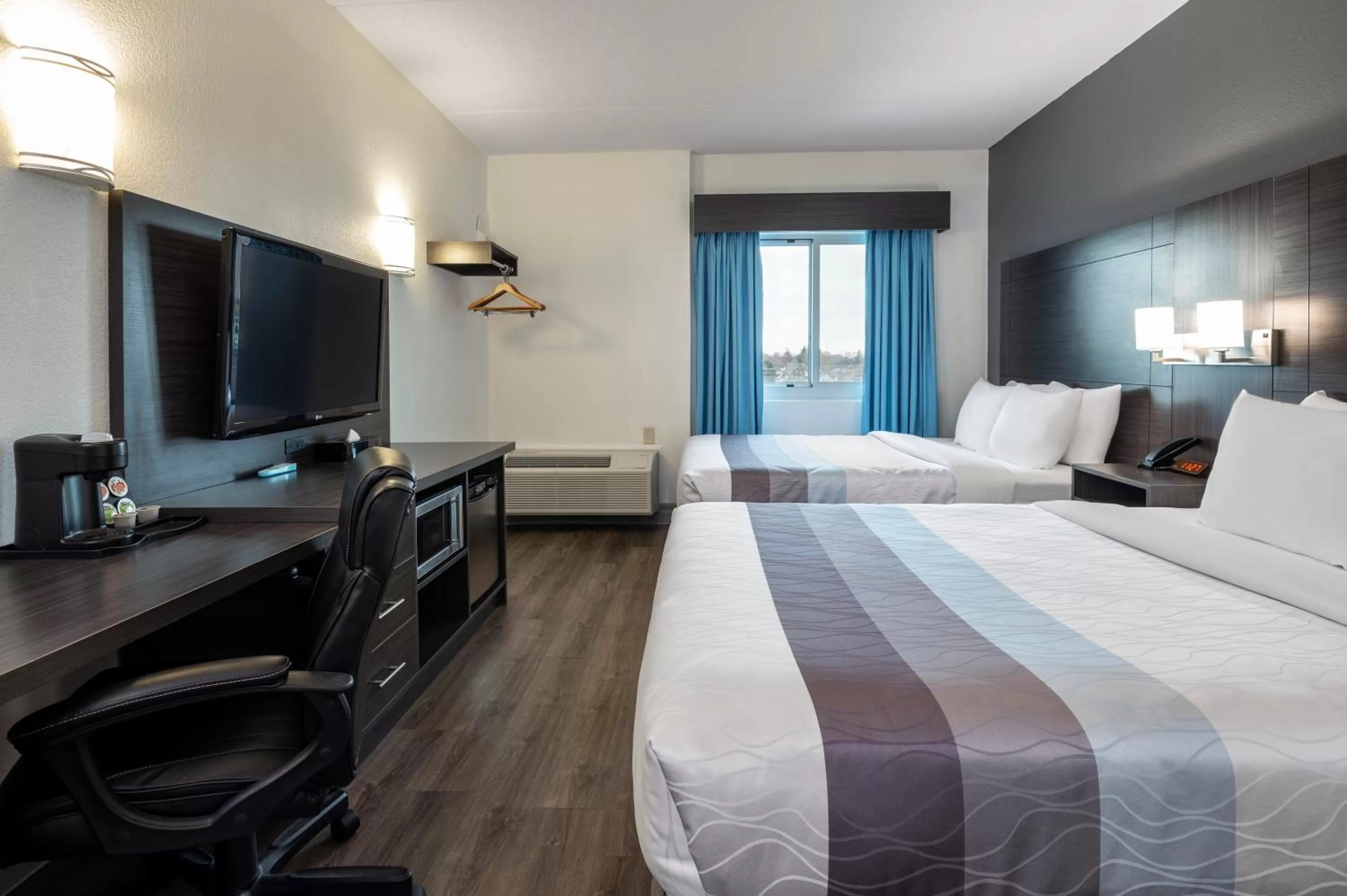 Bedroom, Bed in Comfort Hotel