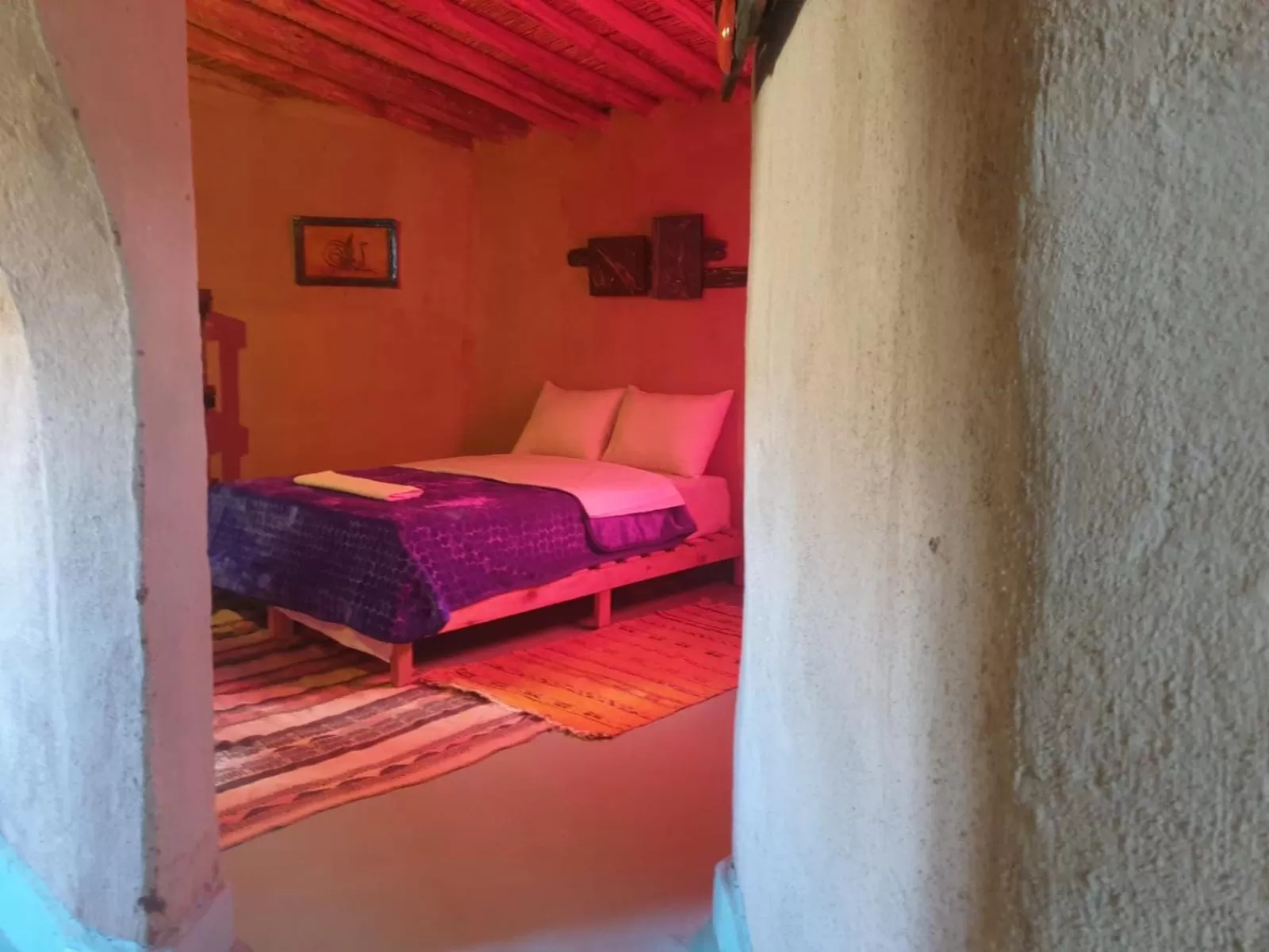 Bed in ecolodge bivouac des aigles