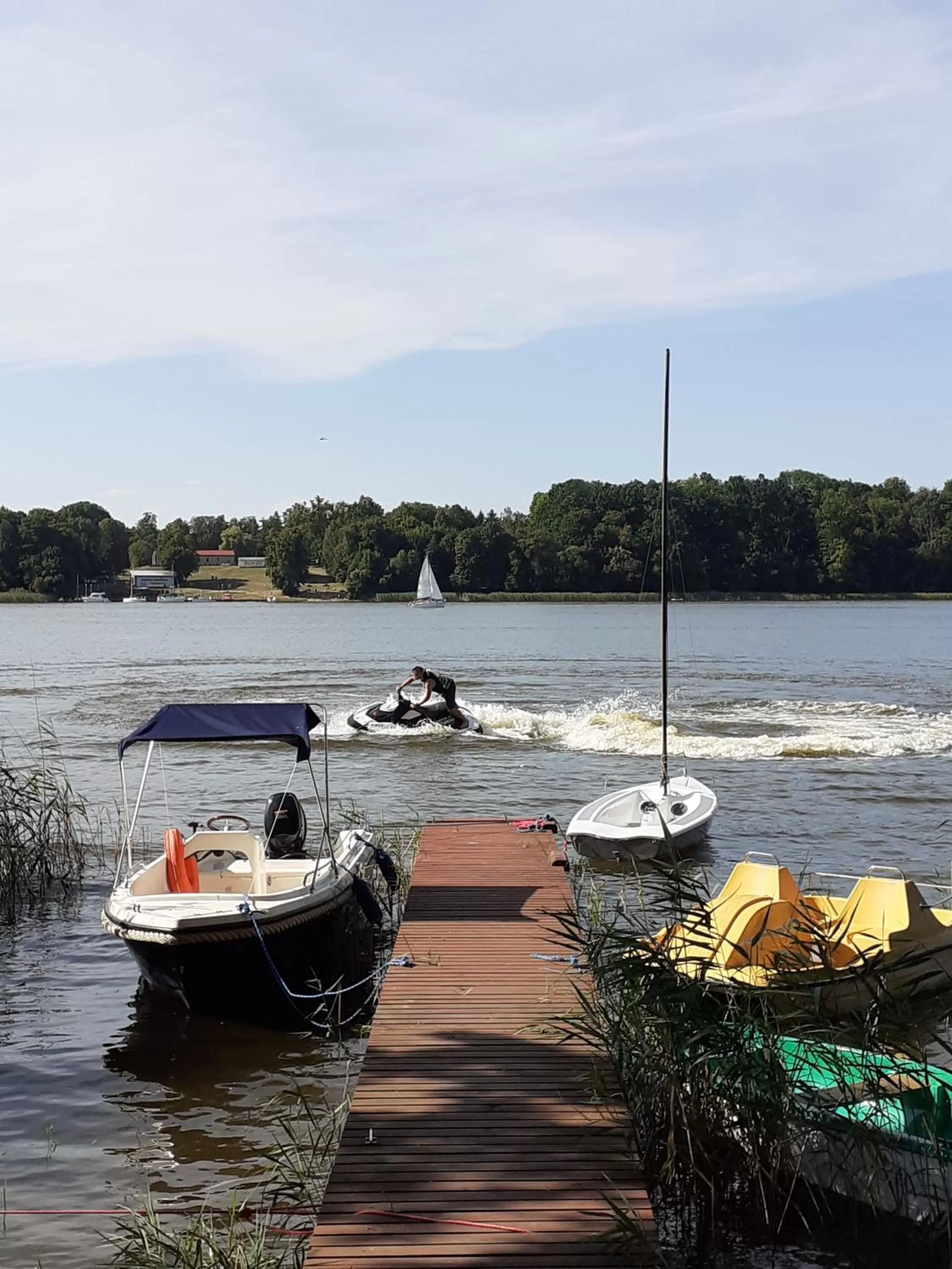 Activities in Port Jeziorak