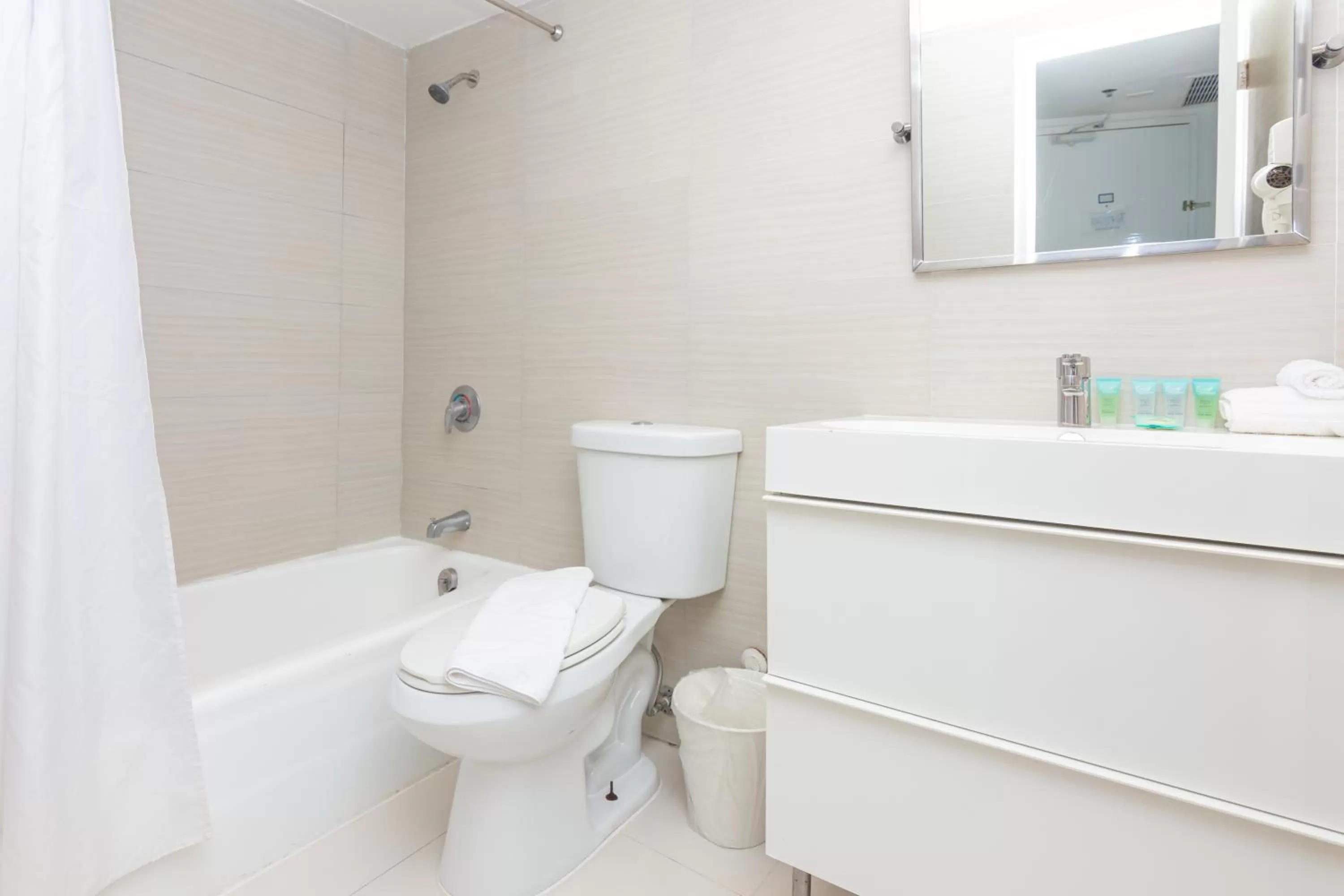 Bathroom in Girasole Rentals