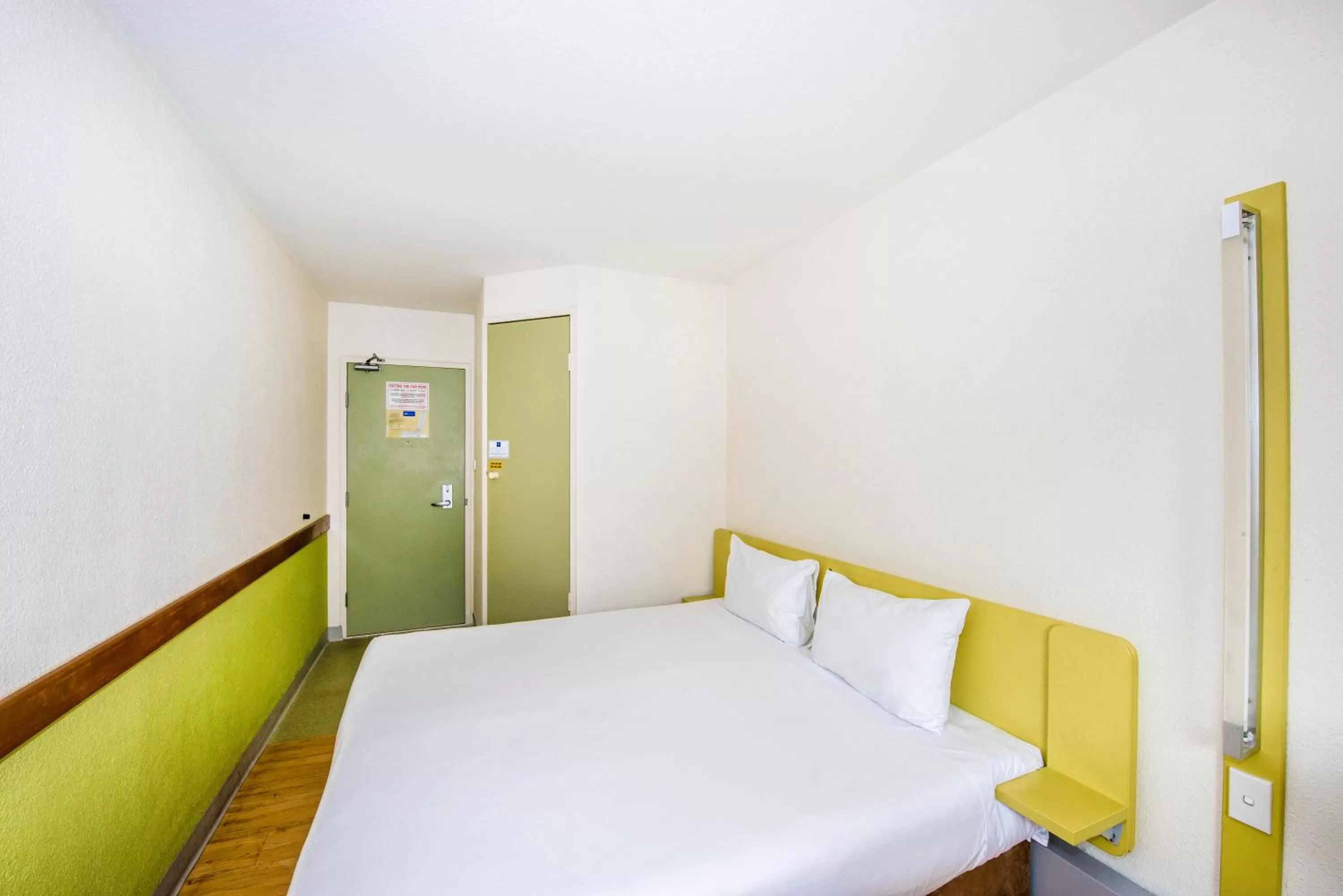 Bed in ibis Budget Wentworthville
